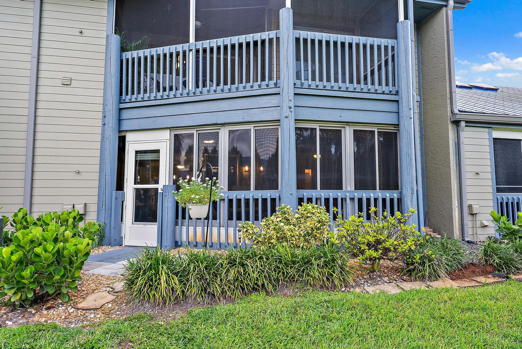 1451 NE 14th Court S-38