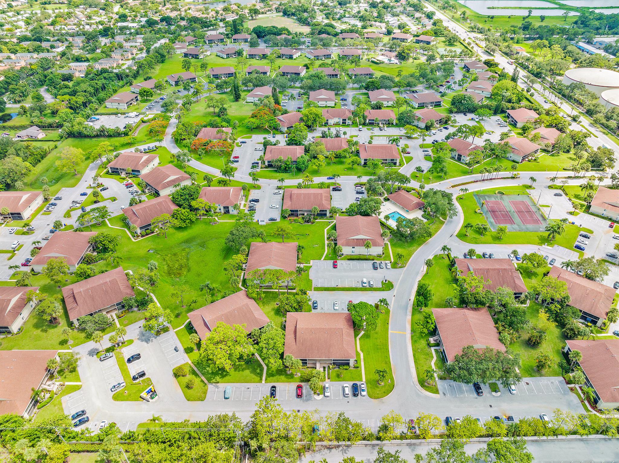 6559 Chasewood Drive E