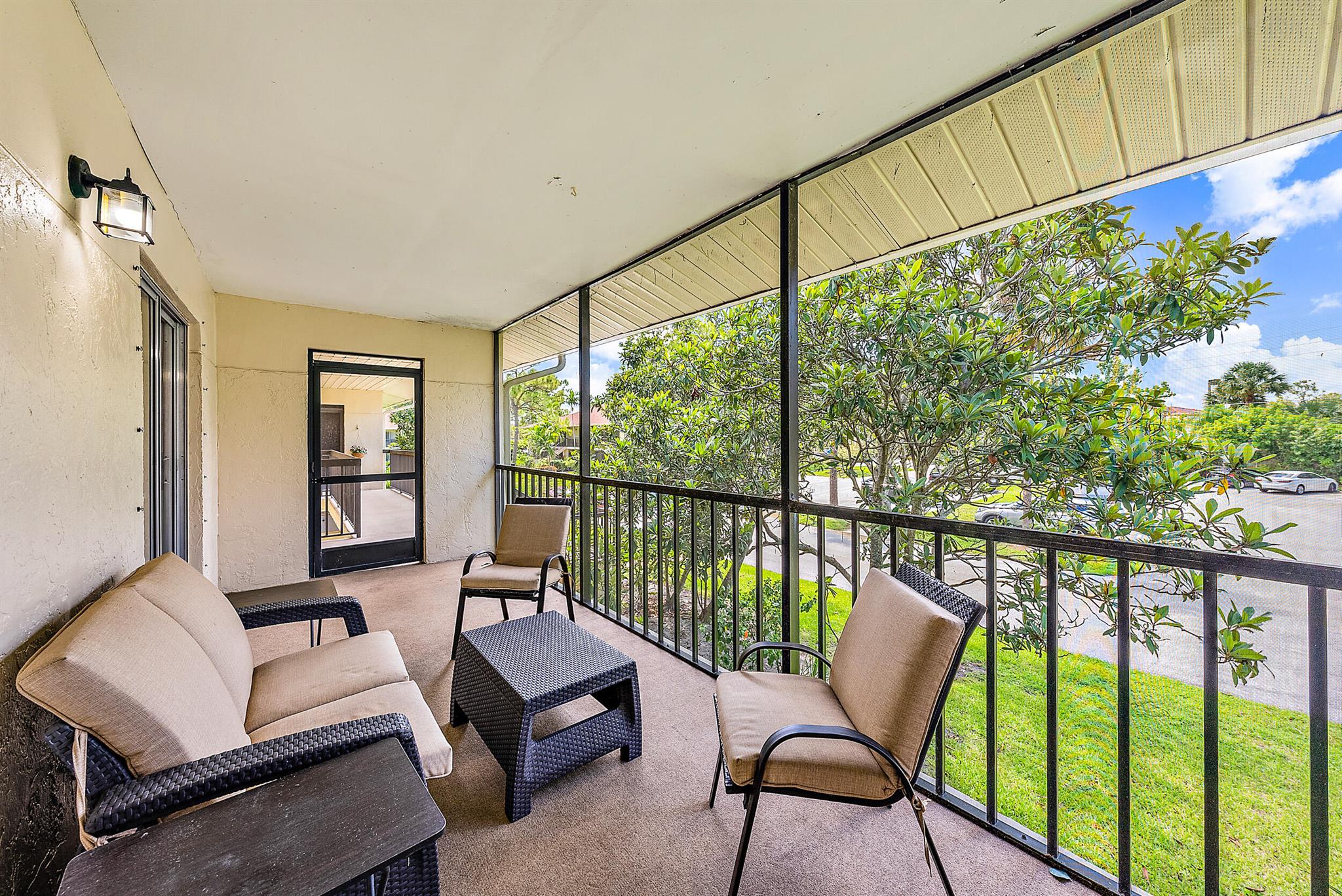 6559 Chasewood Drive E