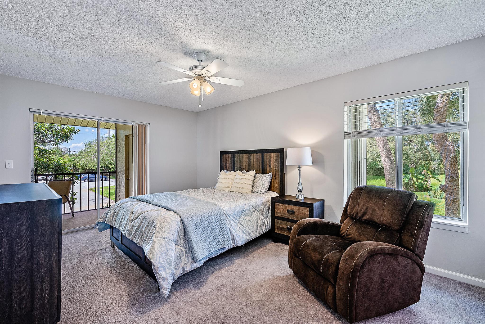 6559 Chasewood Drive E