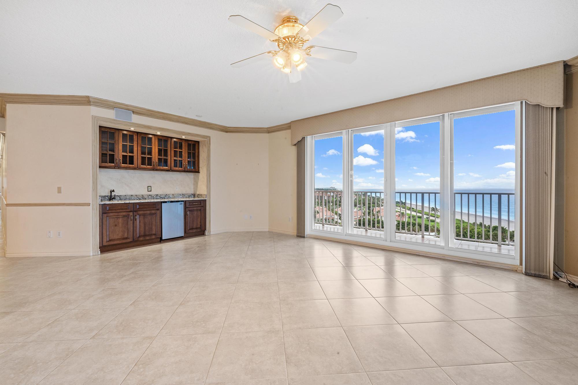 700 Ocean Royale Way 1201