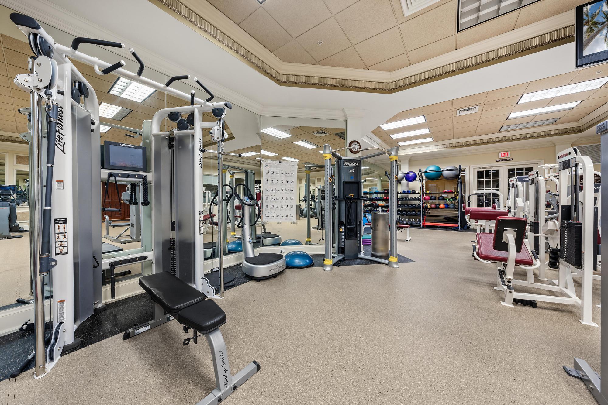 700 Ocean Royale Way 1201