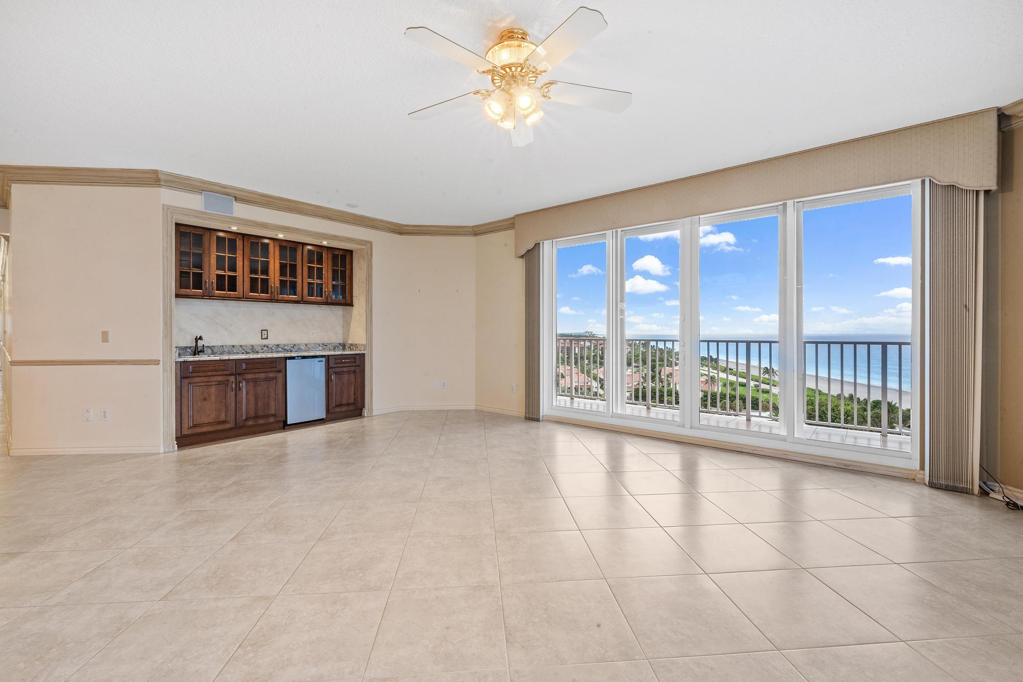 700 Ocean Royale Way 1201