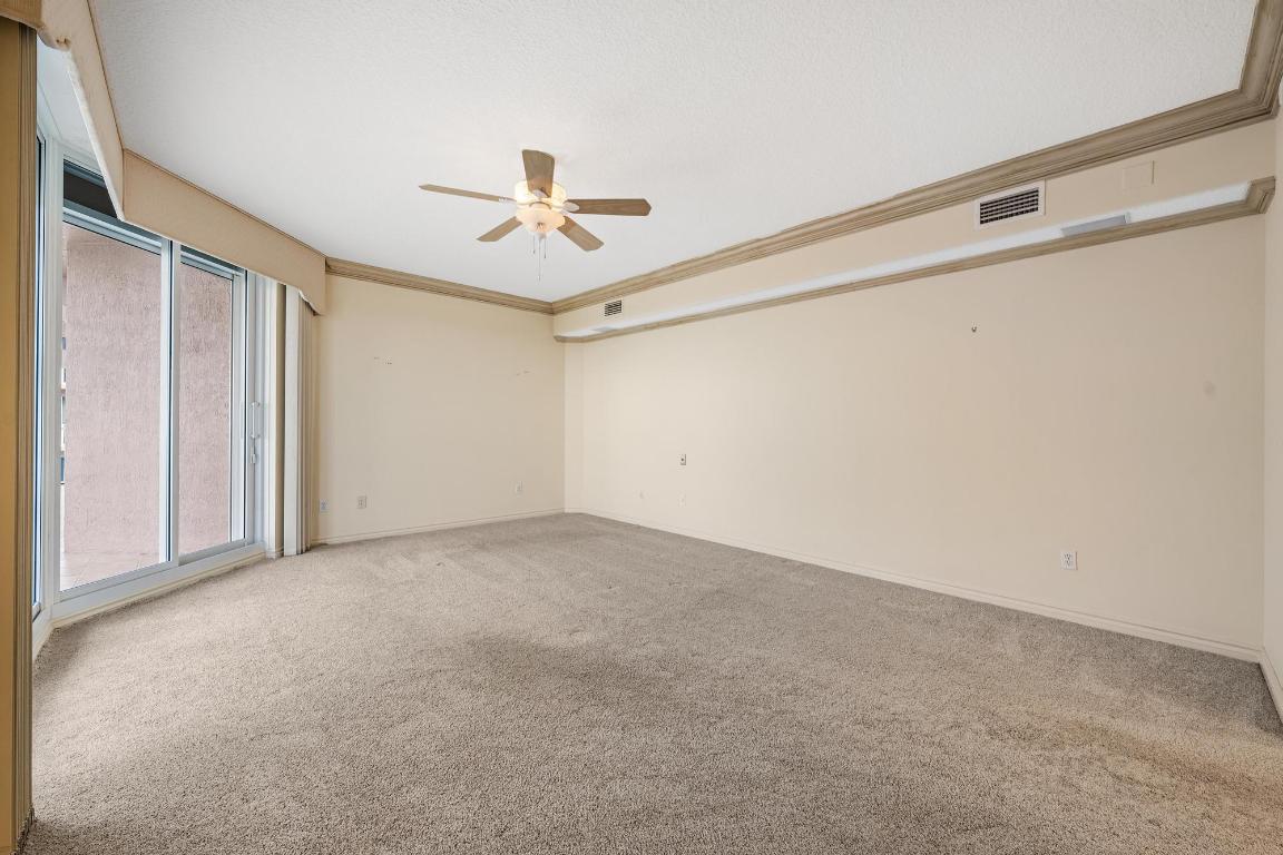 700 Ocean Royale Way 1201