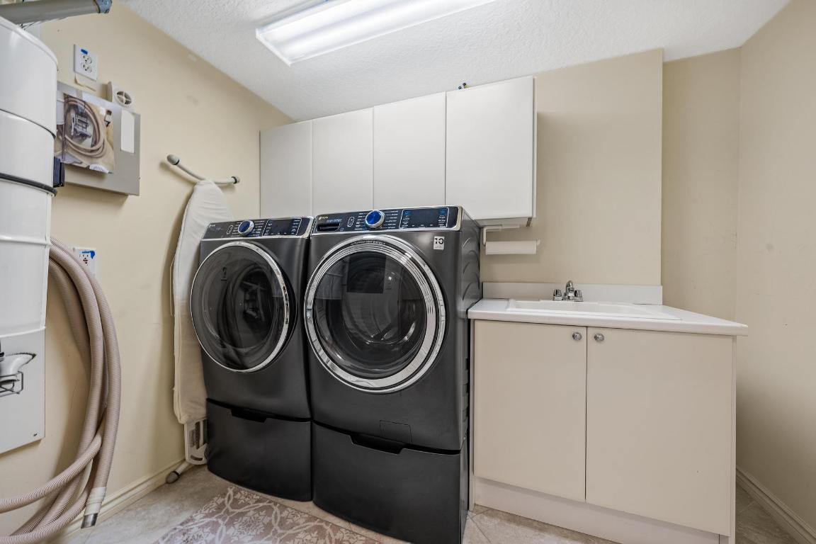 700 Ocean Royale Way 1201