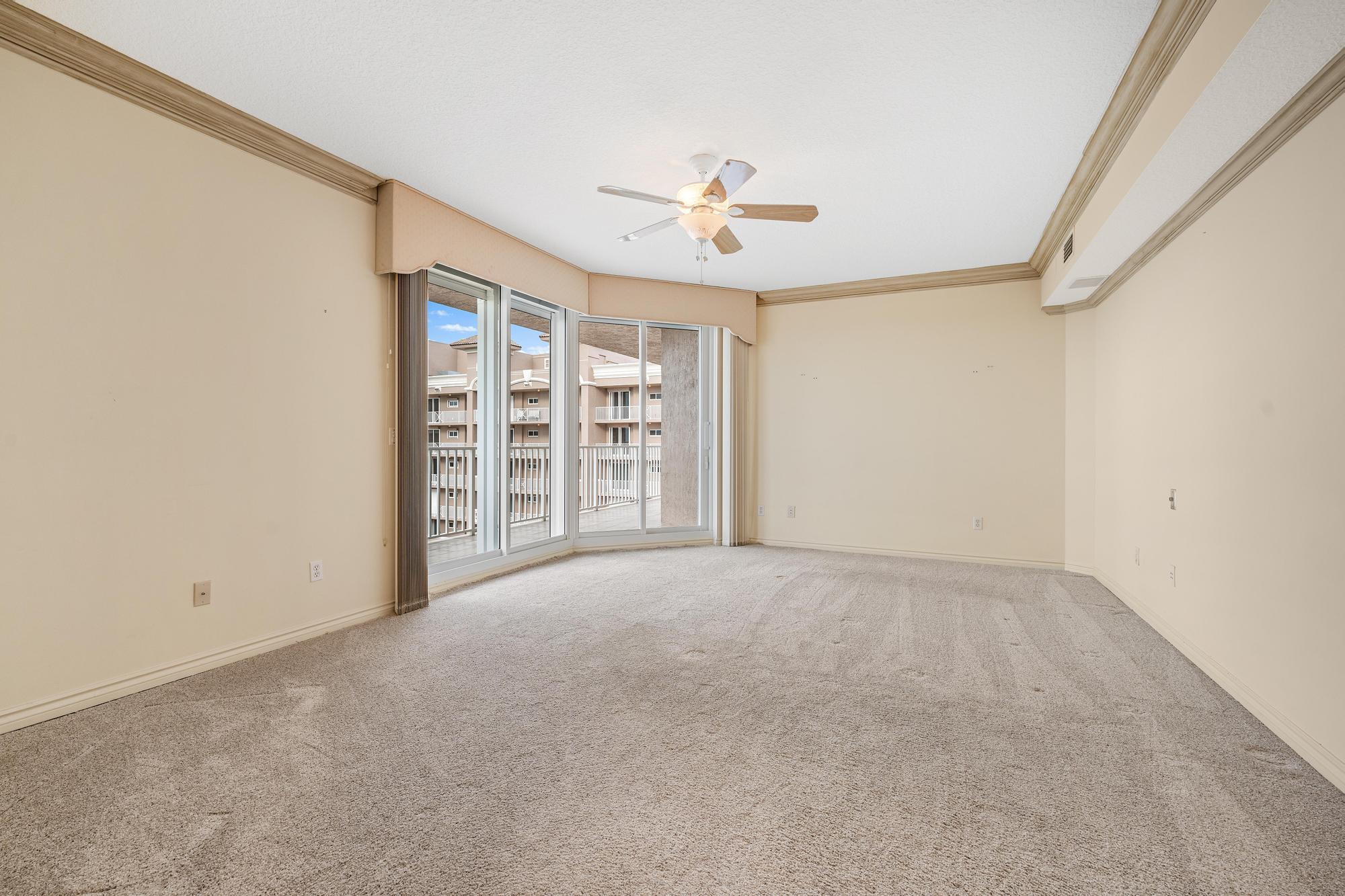 700 Ocean Royale Way 1201