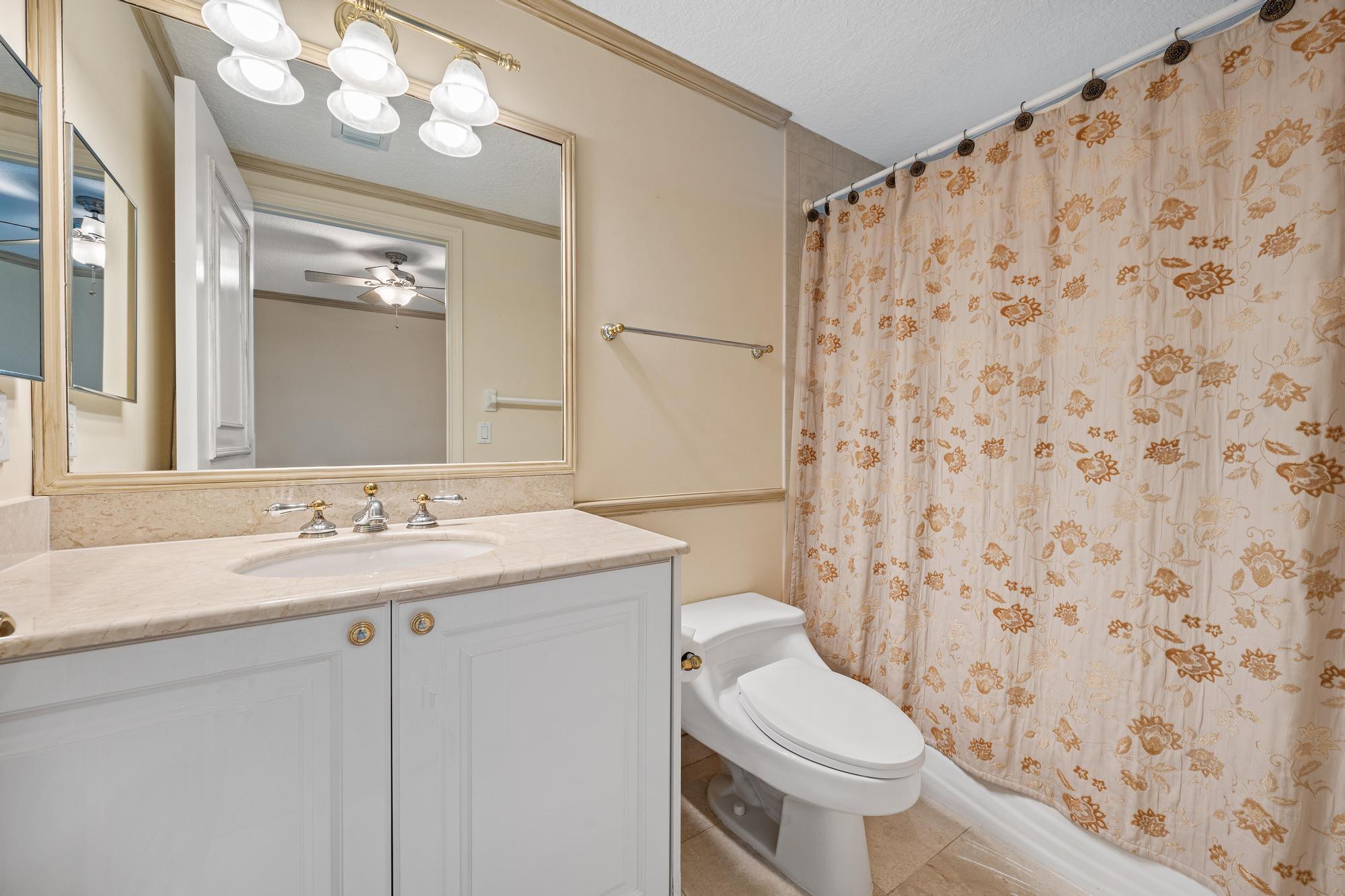 700 Ocean Royale Way 1201