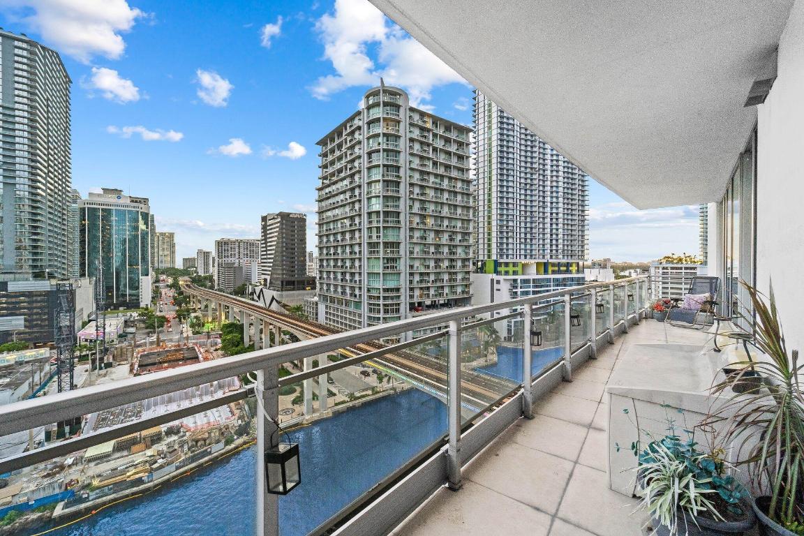 92 SW 3rd Street 1504