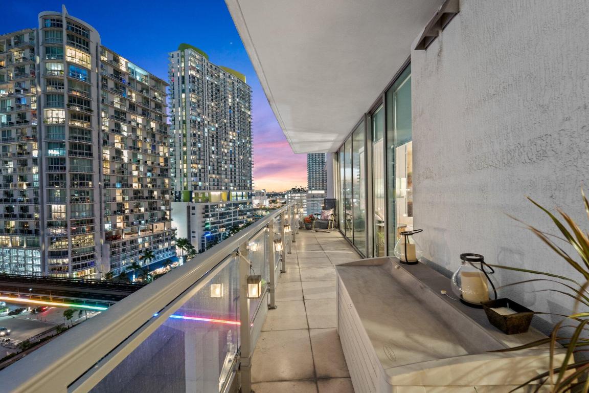 92 SW 3rd Street 1504