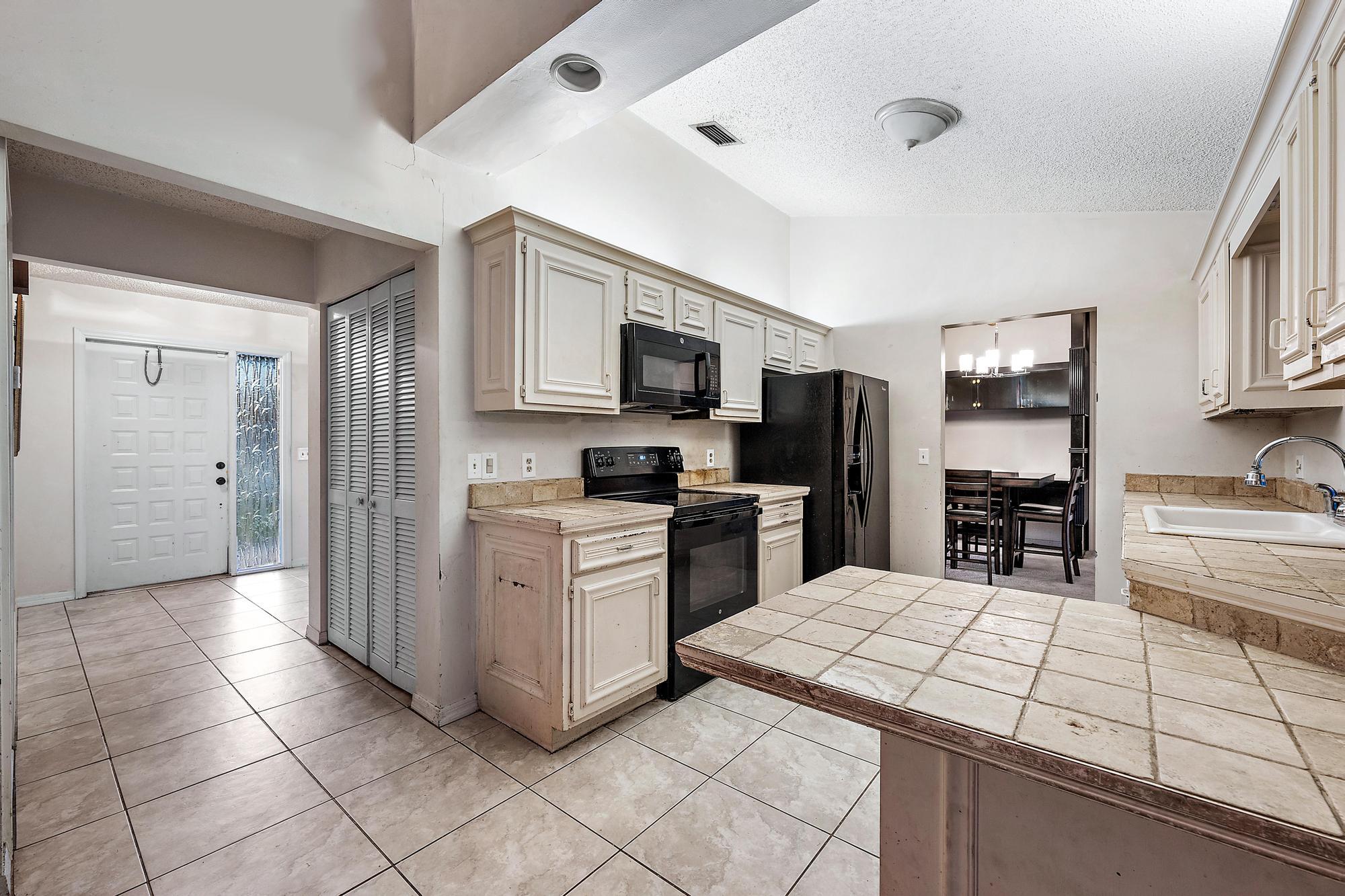 4408 Nicole Circle