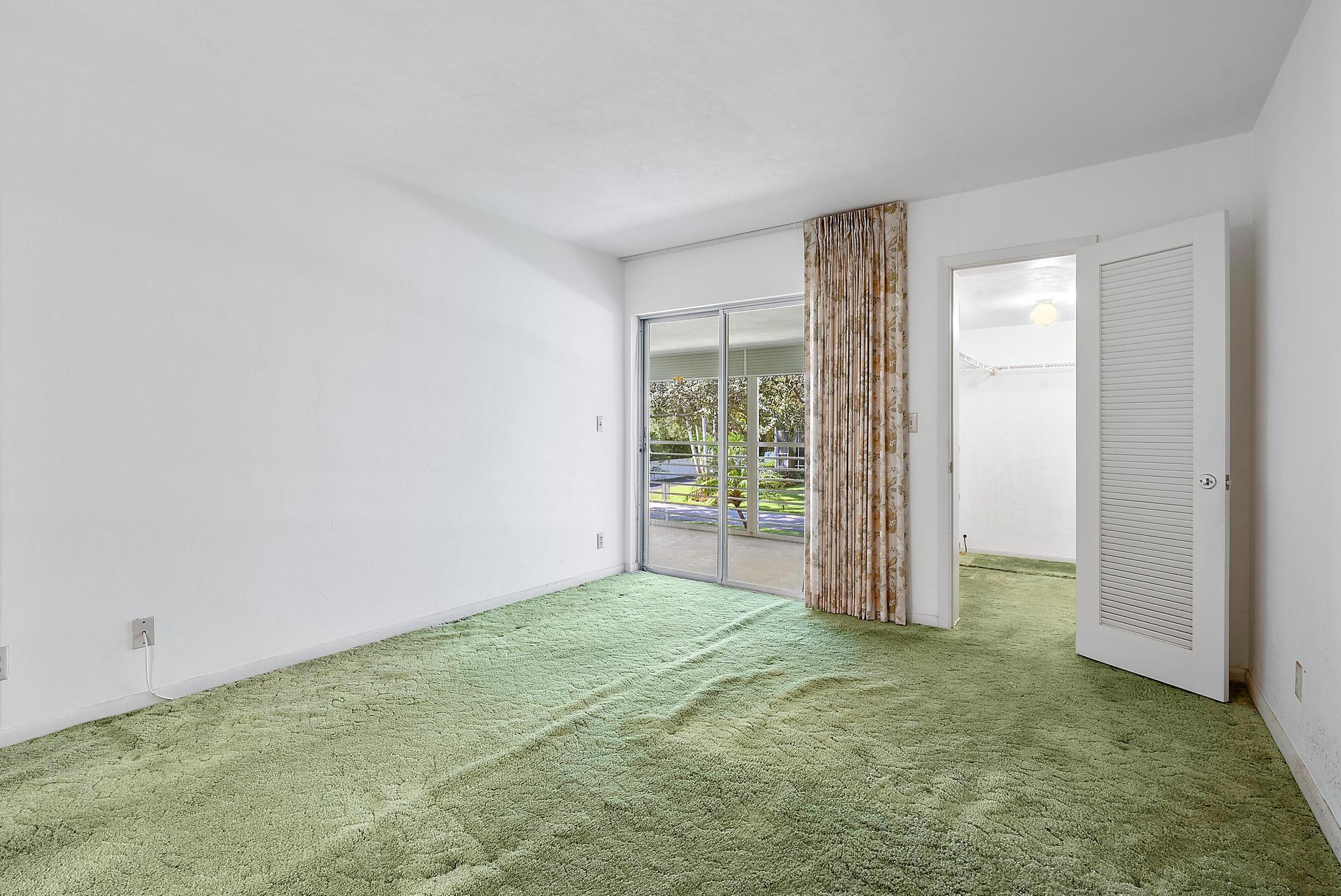 1 Garden Street 206l