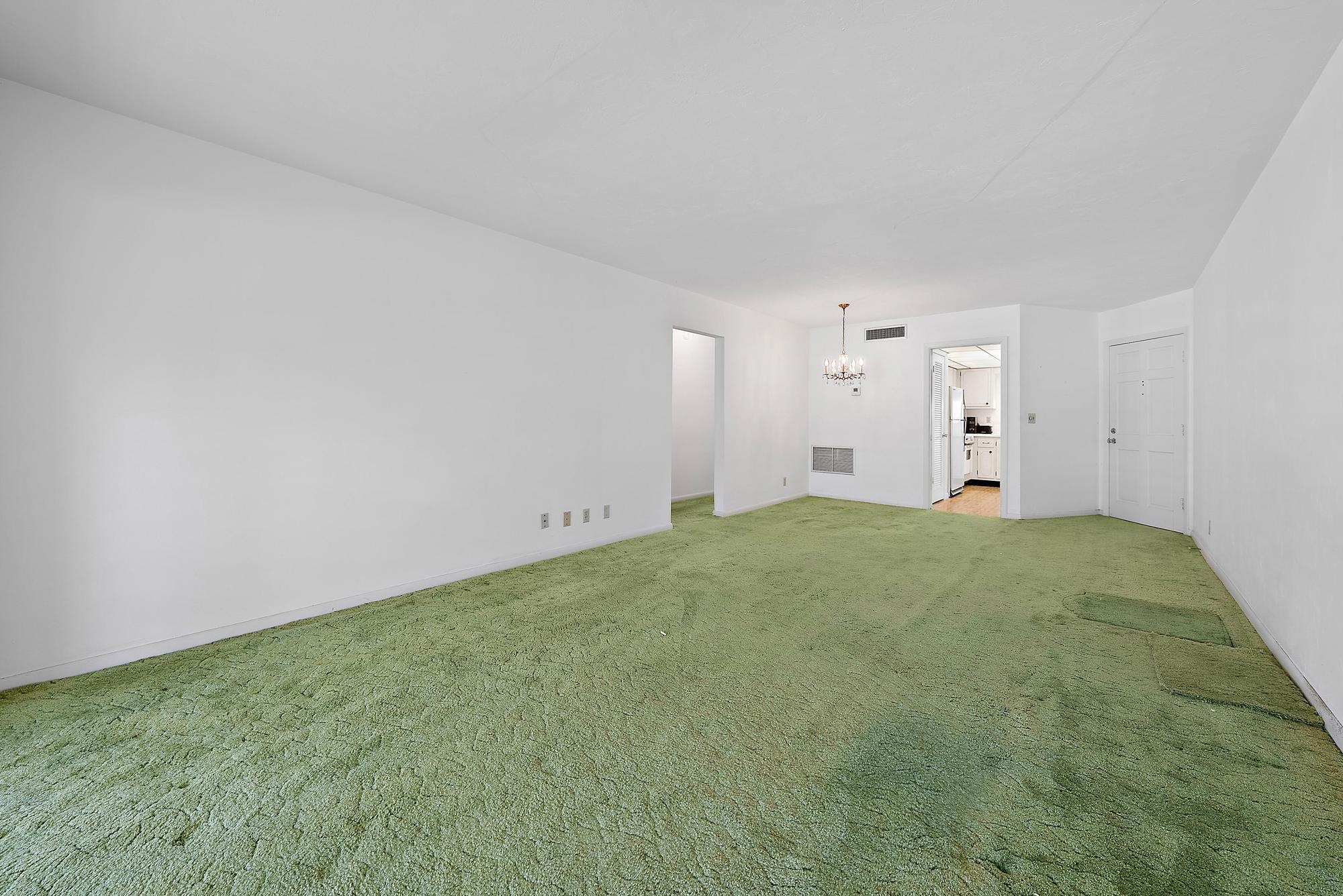 1 Garden Street 206l