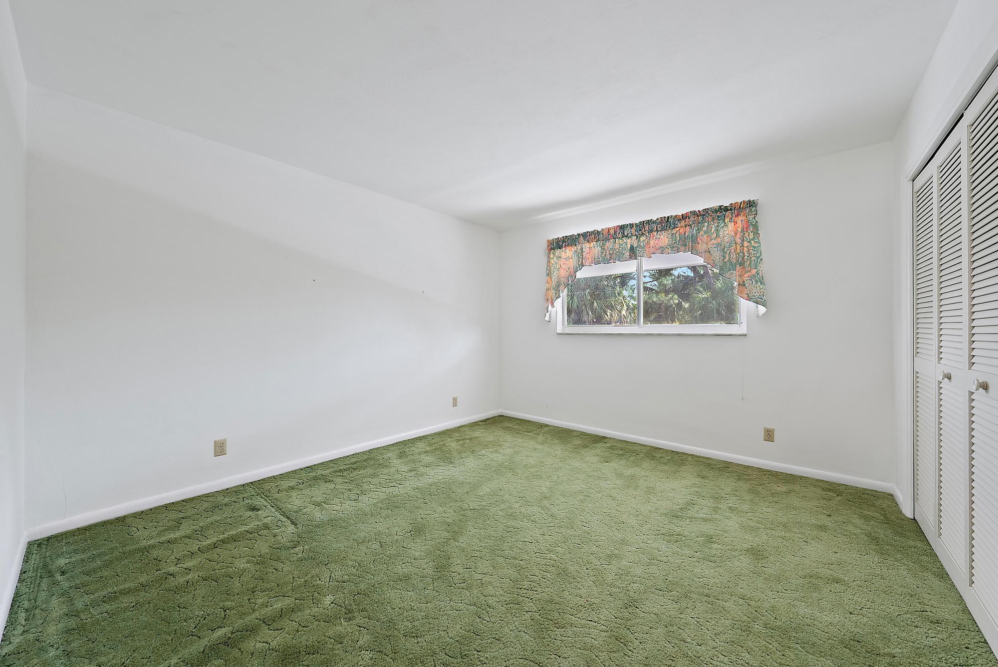 1 Garden Street 206l