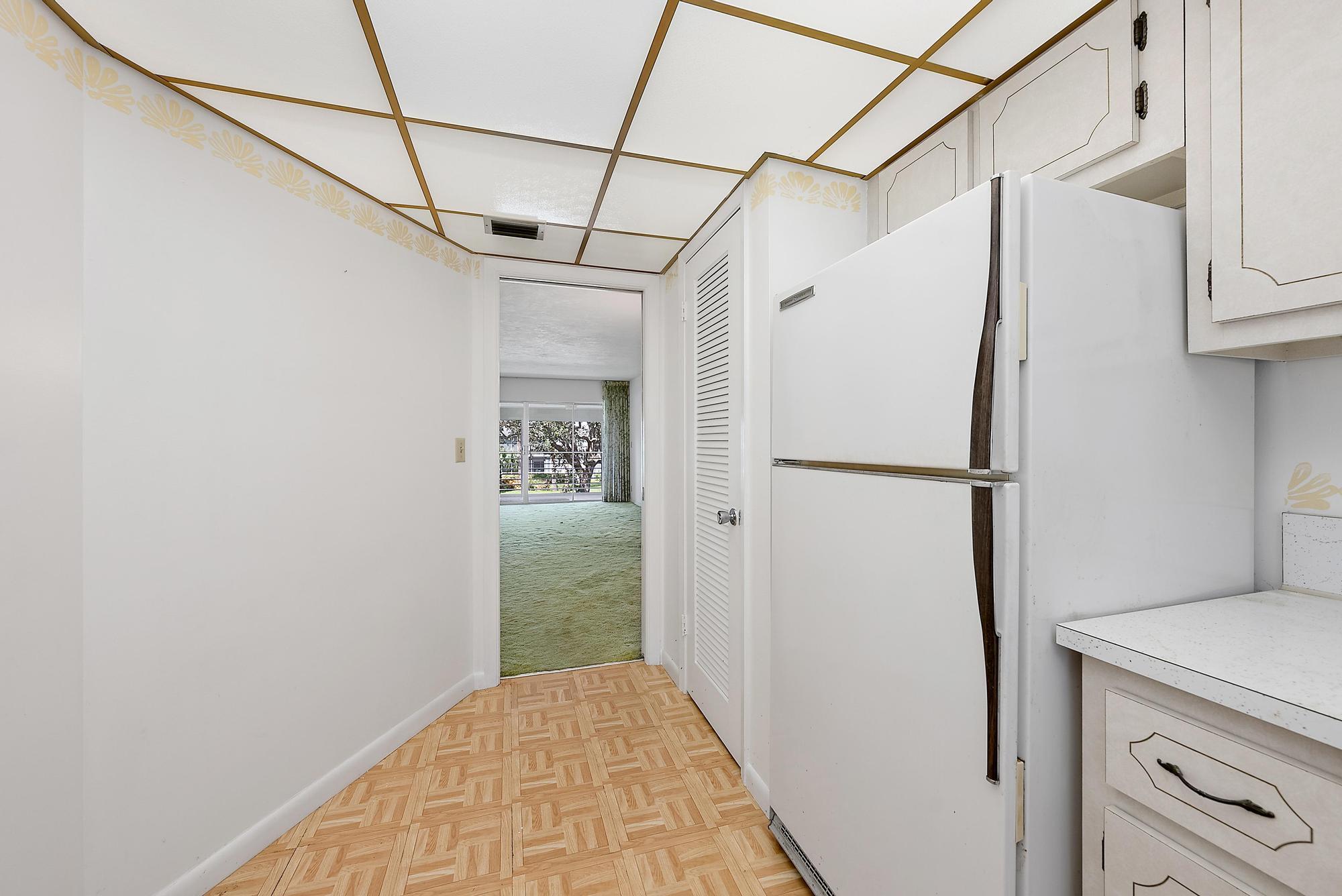 1 Garden Street 206l