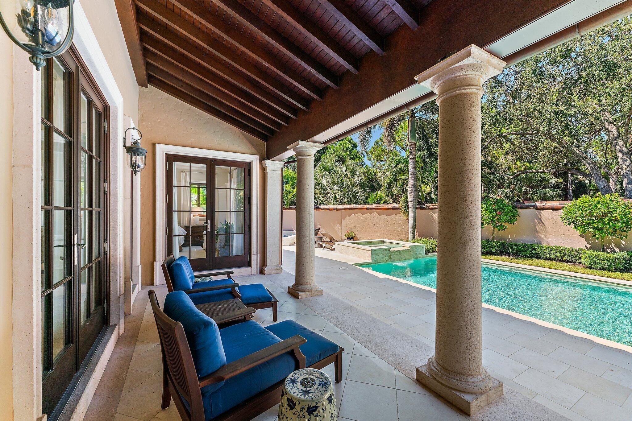 437 Via Del Orso Drive