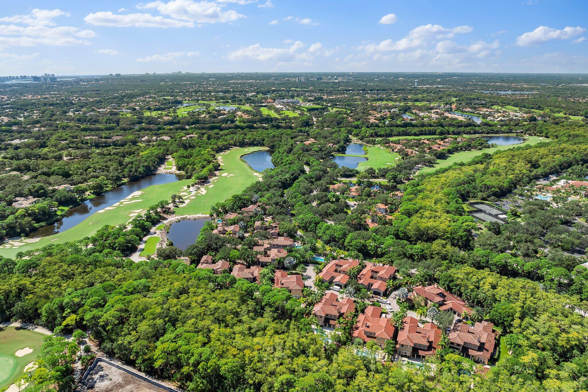 437 Via Del Orso Drive