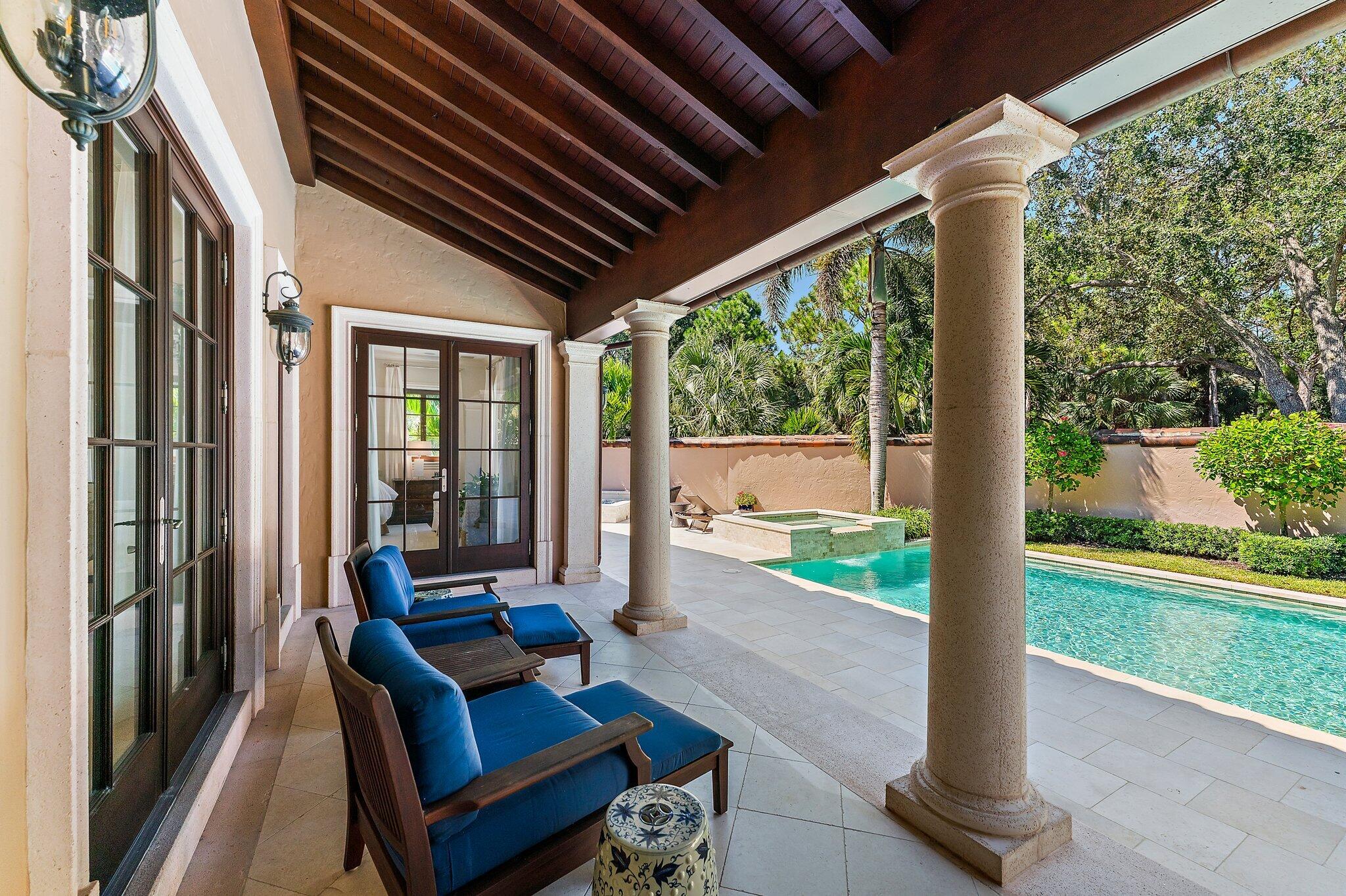 437 Via Del Orso Drive