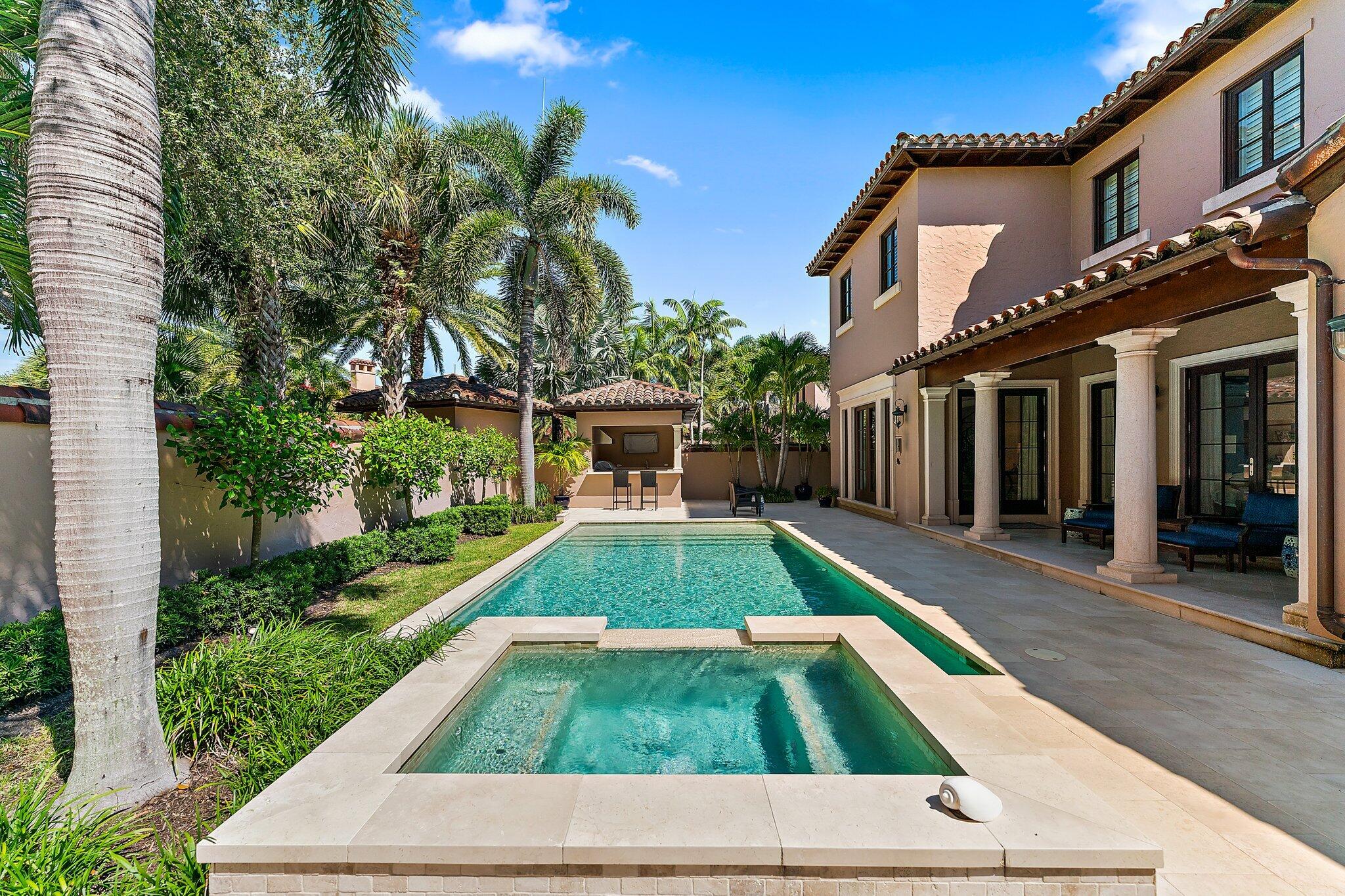 437 Via Del Orso Drive