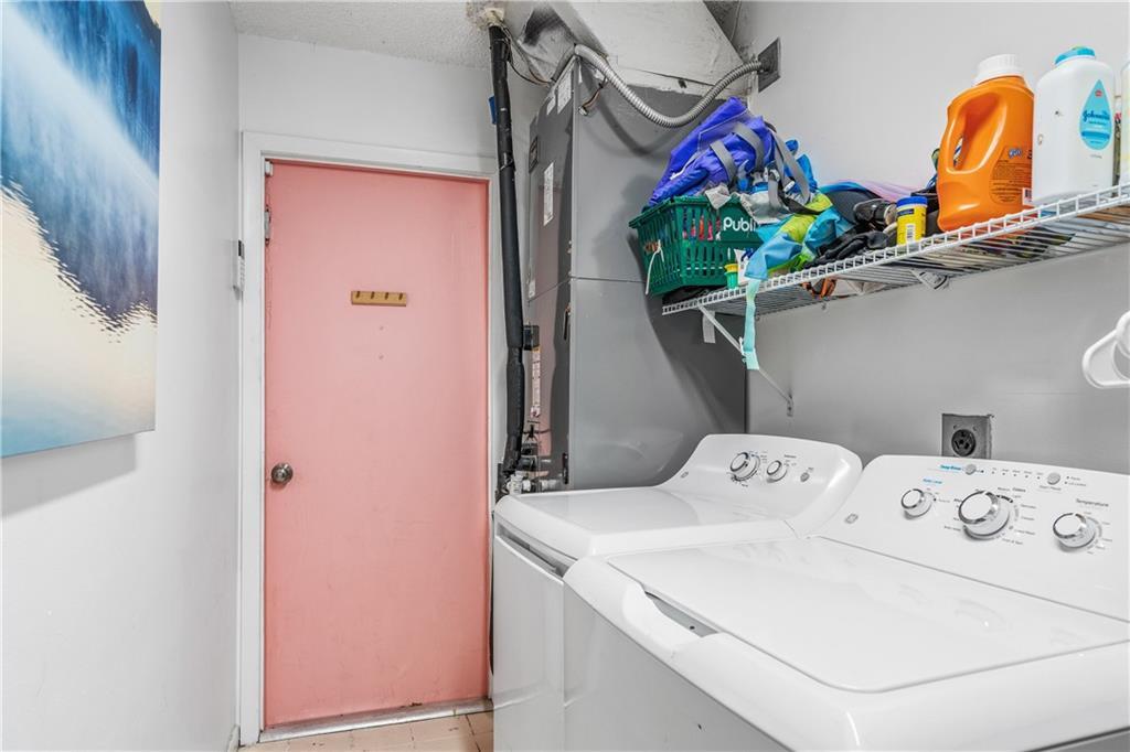 217 SE Verada Avenue