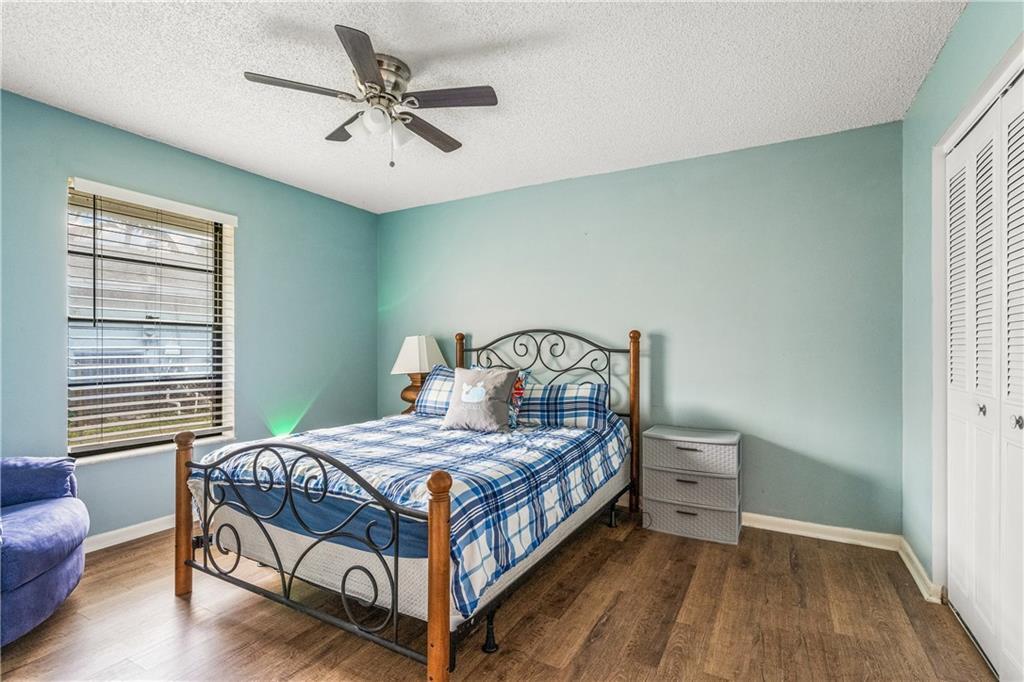 217 SE Verada Avenue