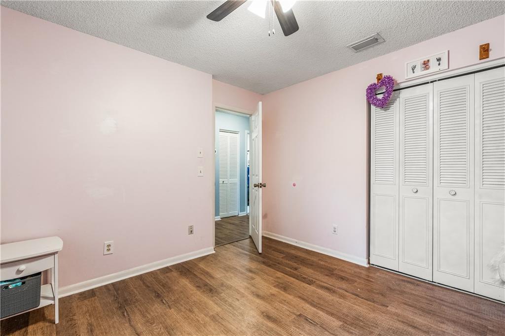 217 SE Verada Avenue