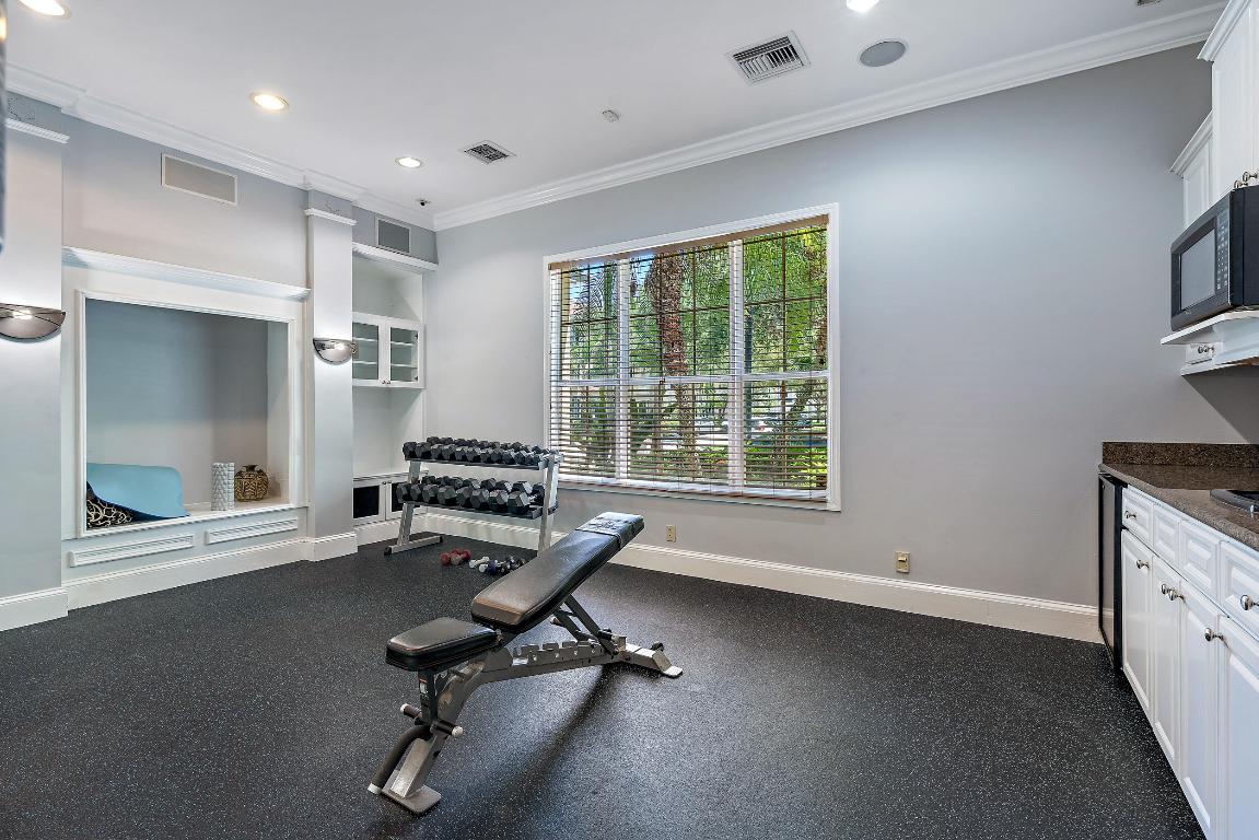 225 Murcia Drive 201