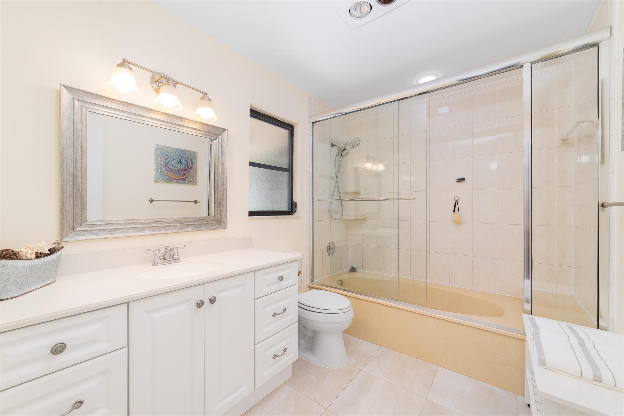 9308 SE Island Place