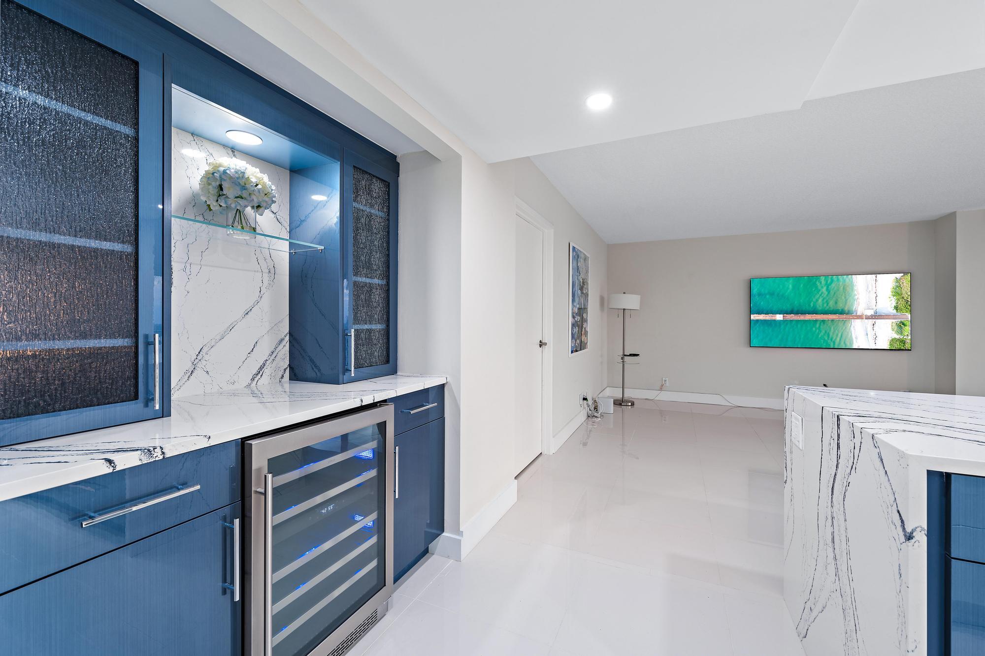 5460 N Ocean Drive 15c