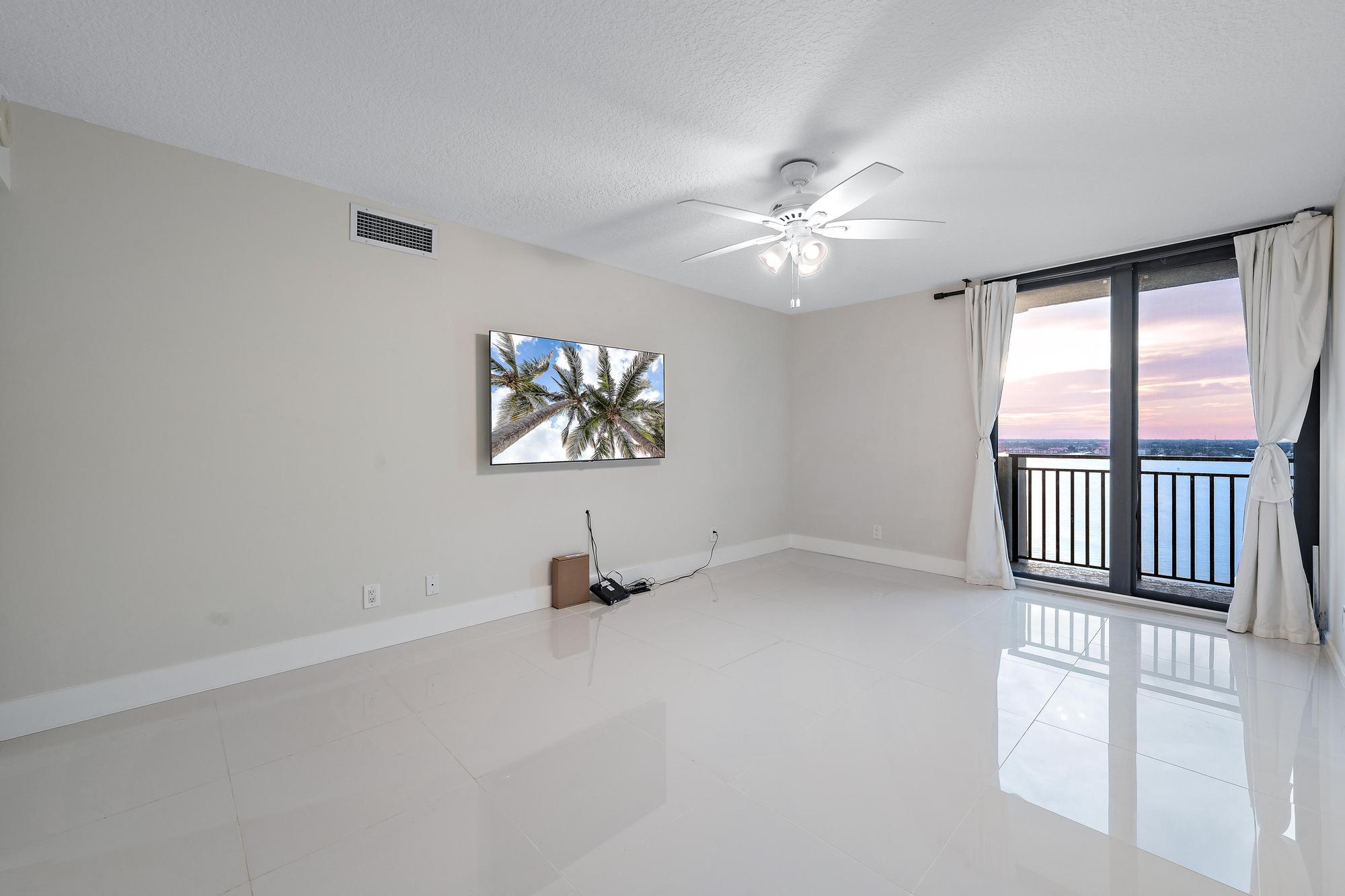 5460 N Ocean Drive 15c