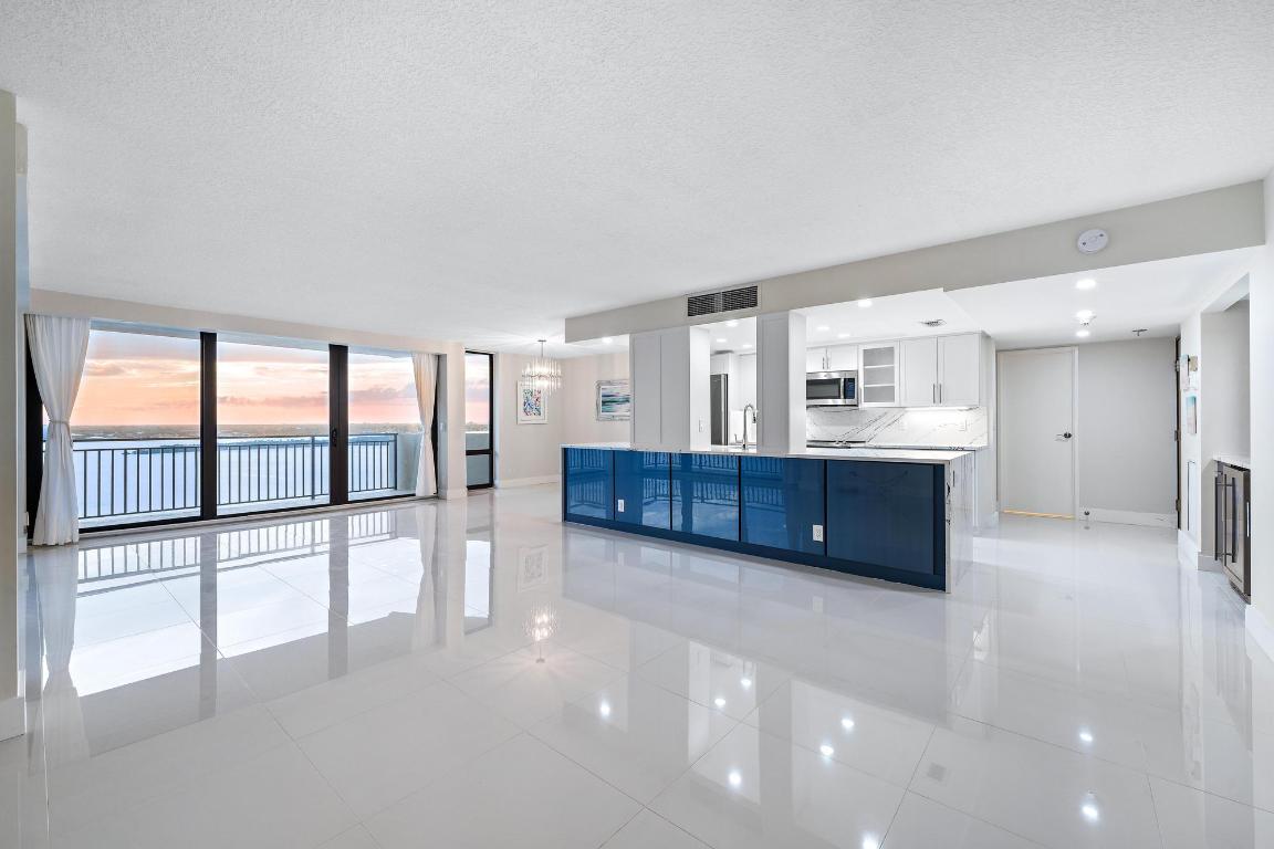 5460 N Ocean Drive 15c