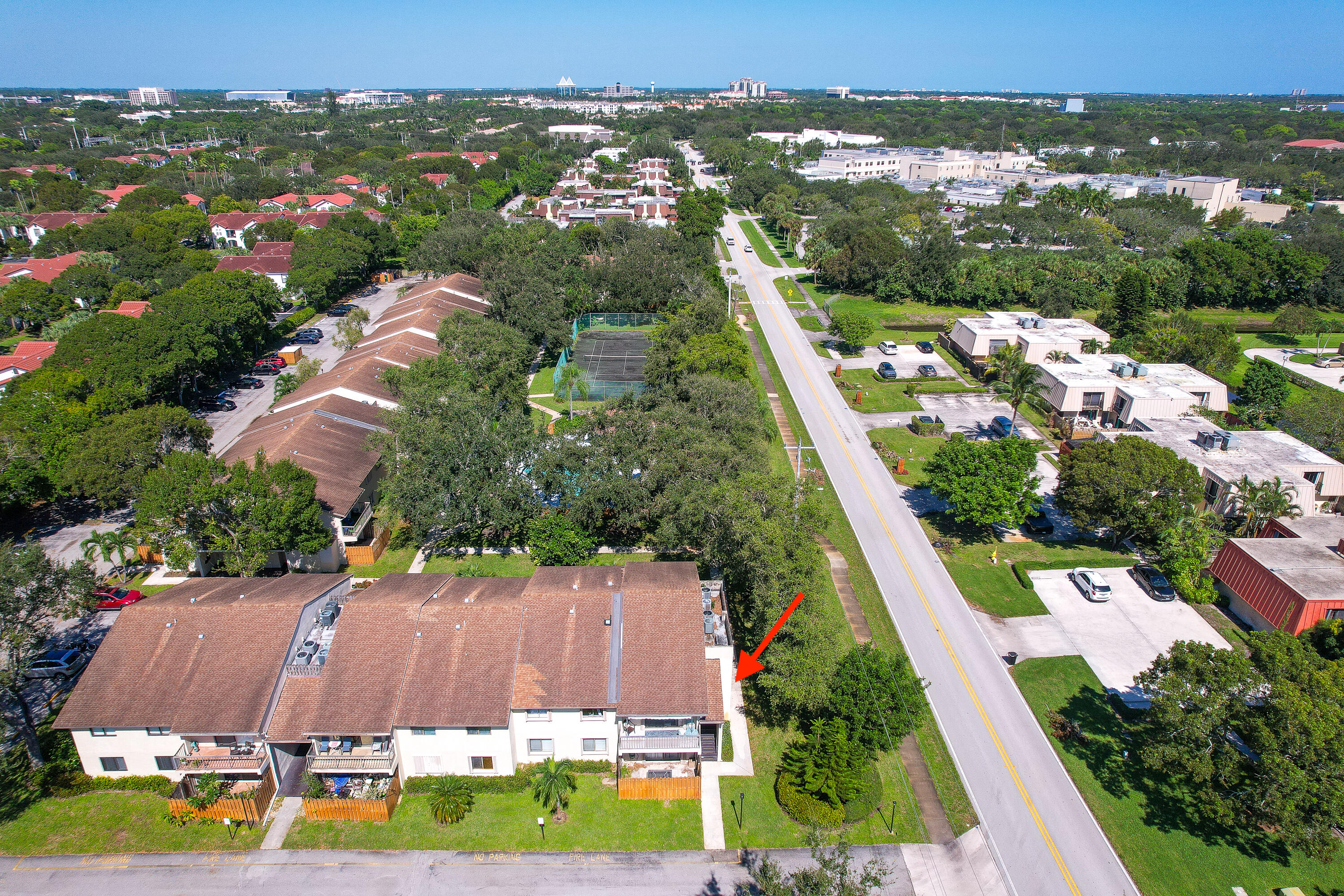 3404 E Gardens East Drive E 25a