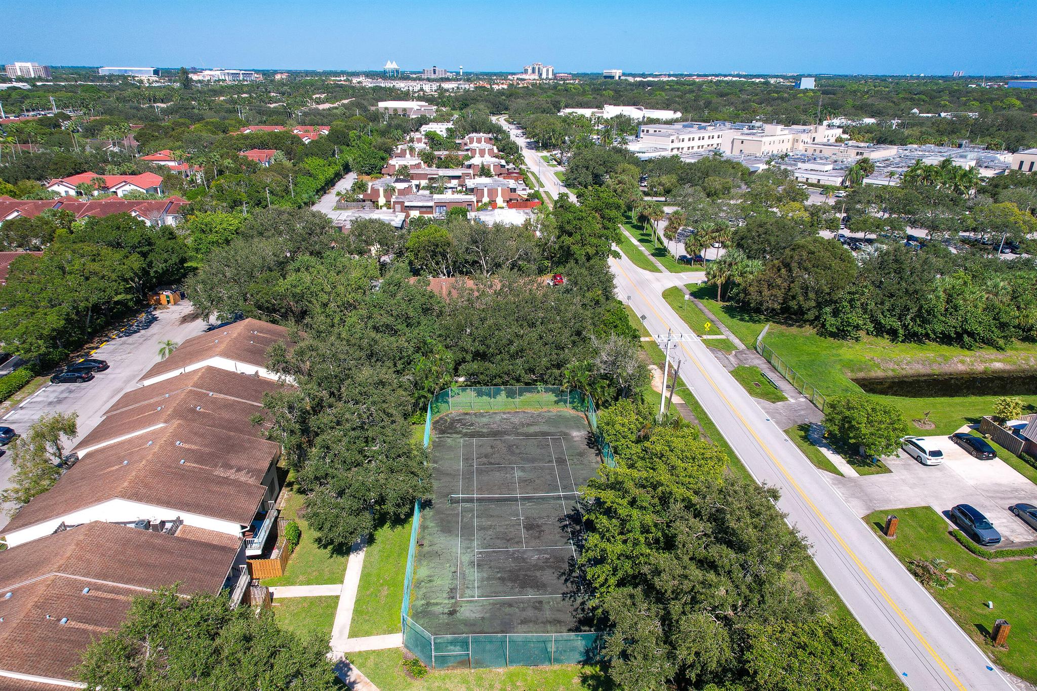 3404 E Gardens East Drive E 25a