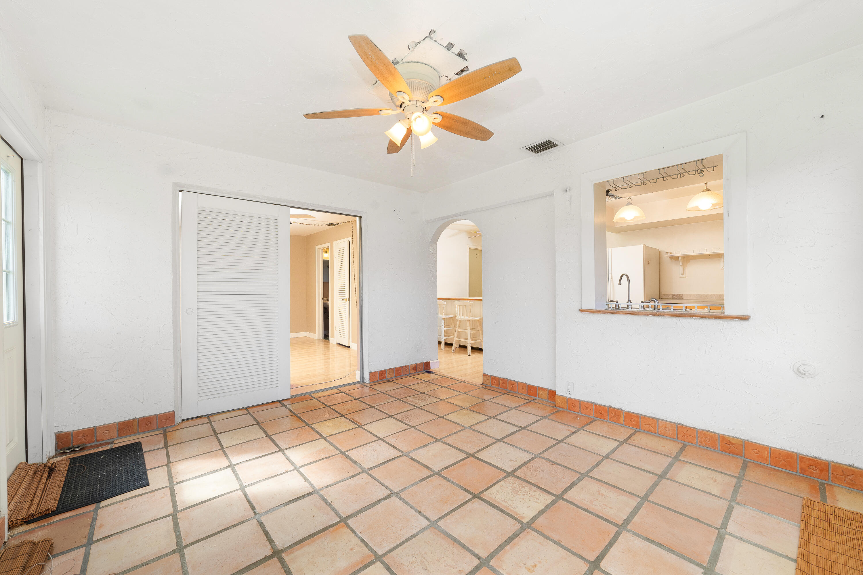 446 SW 2nd Avenue