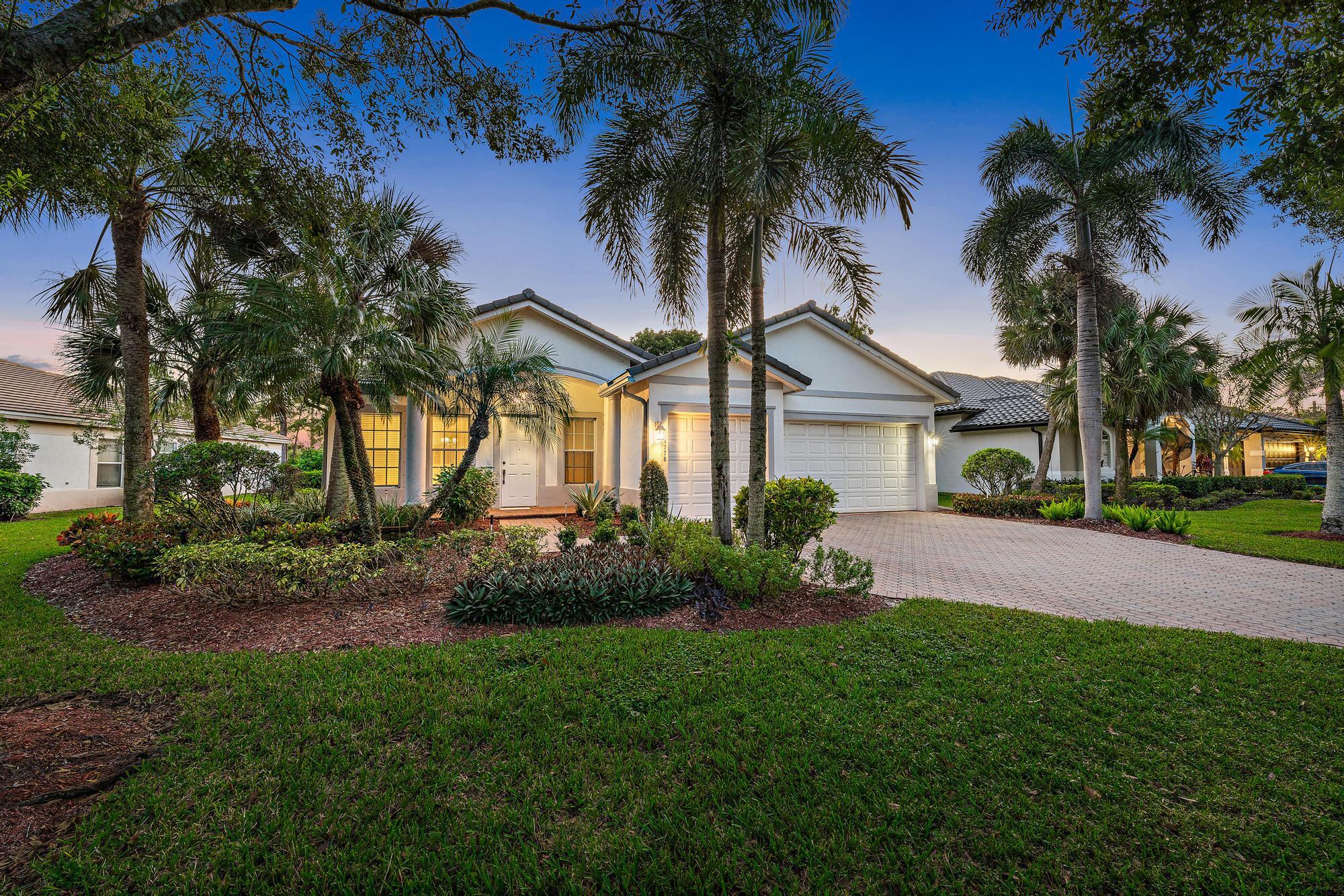 4778 SW Hammock Creek Drive
