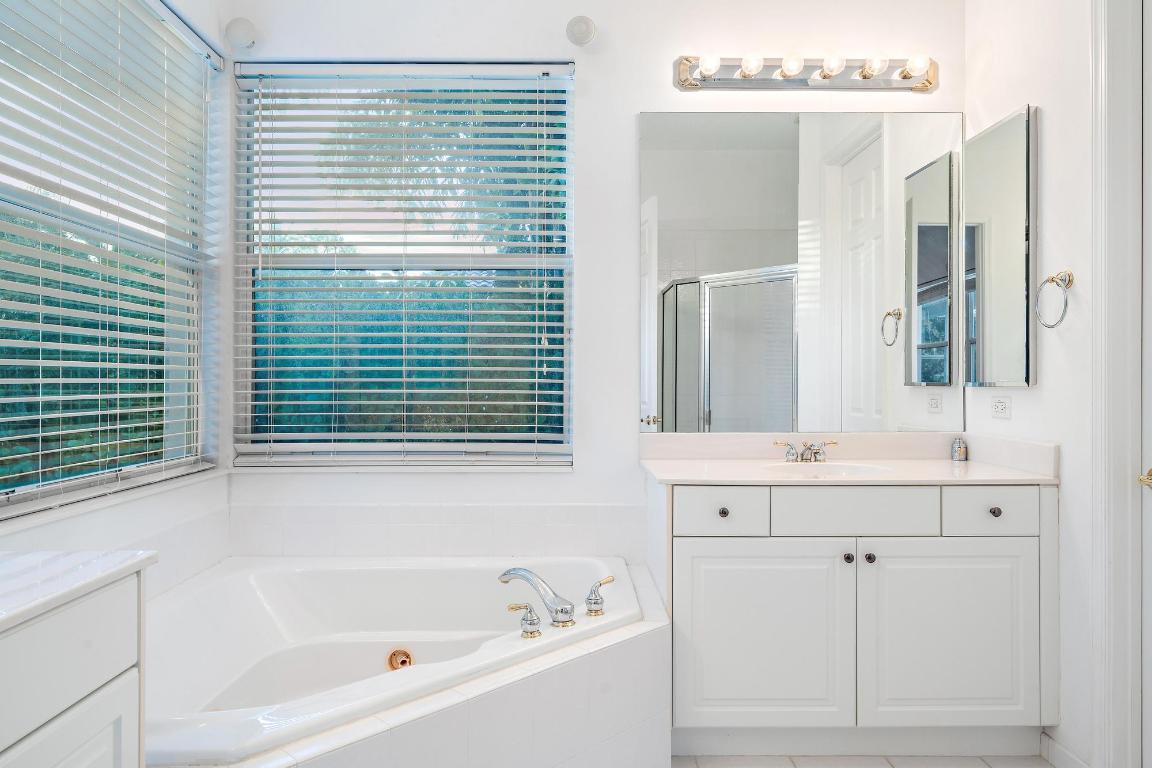 4778 SW Hammock Creek Drive