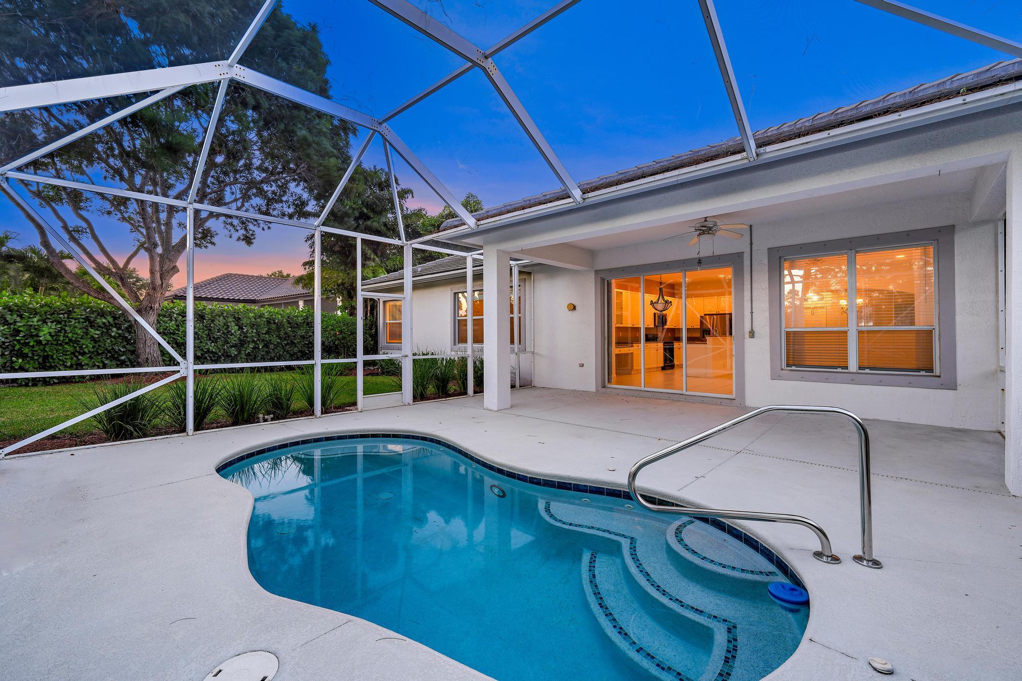 4778 SW Hammock Creek Drive