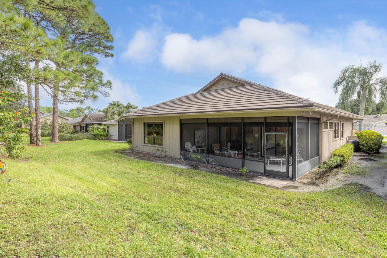 4244 SW Mallard Creek Trail