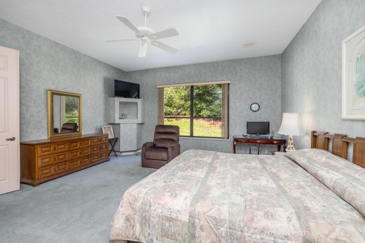 4244 SW Mallard Creek Trail