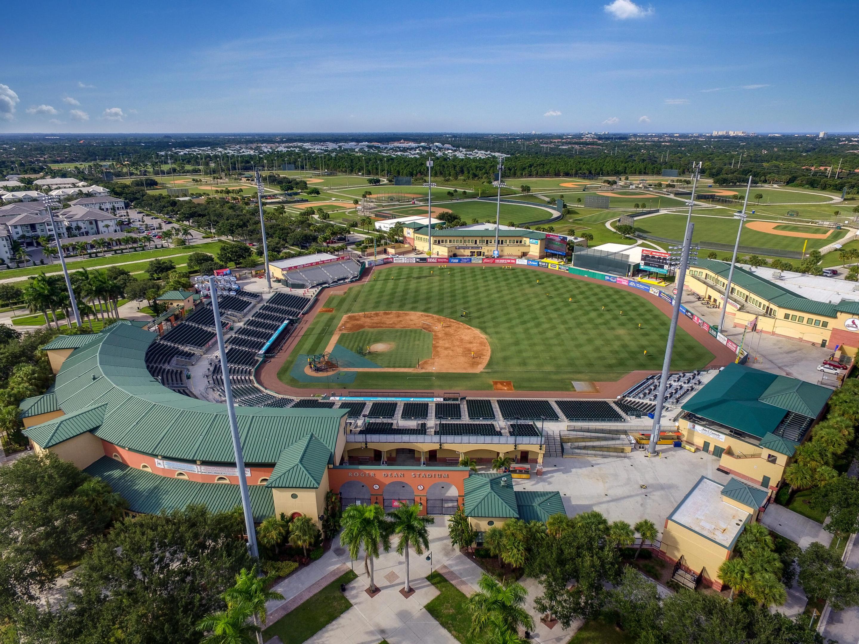 1200 Town Center Dr, #225