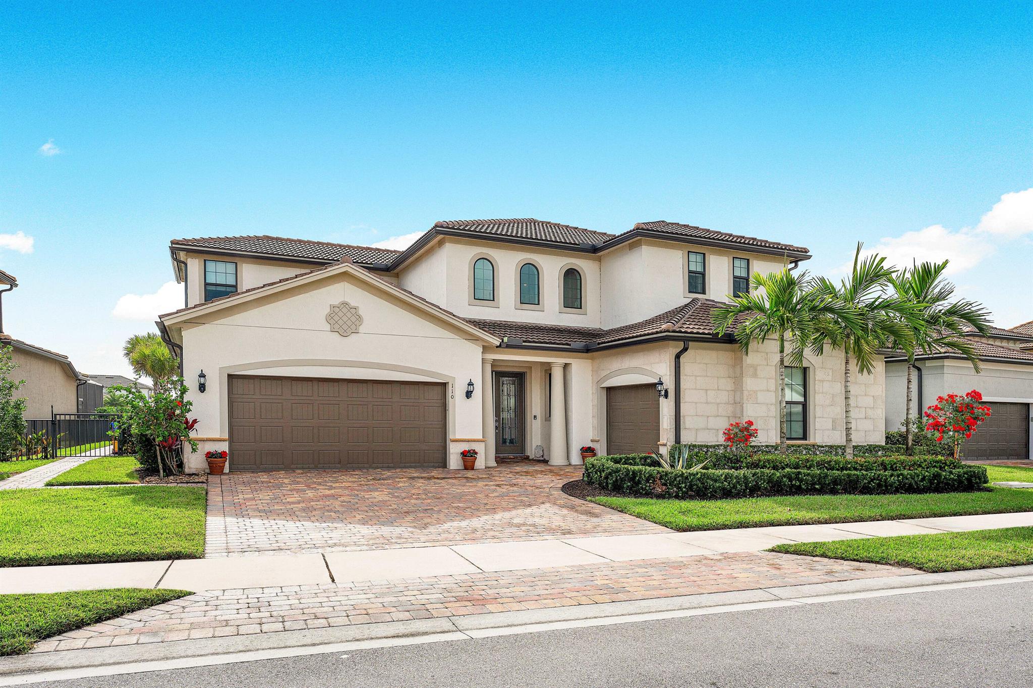 110 Echelon Crest Trail