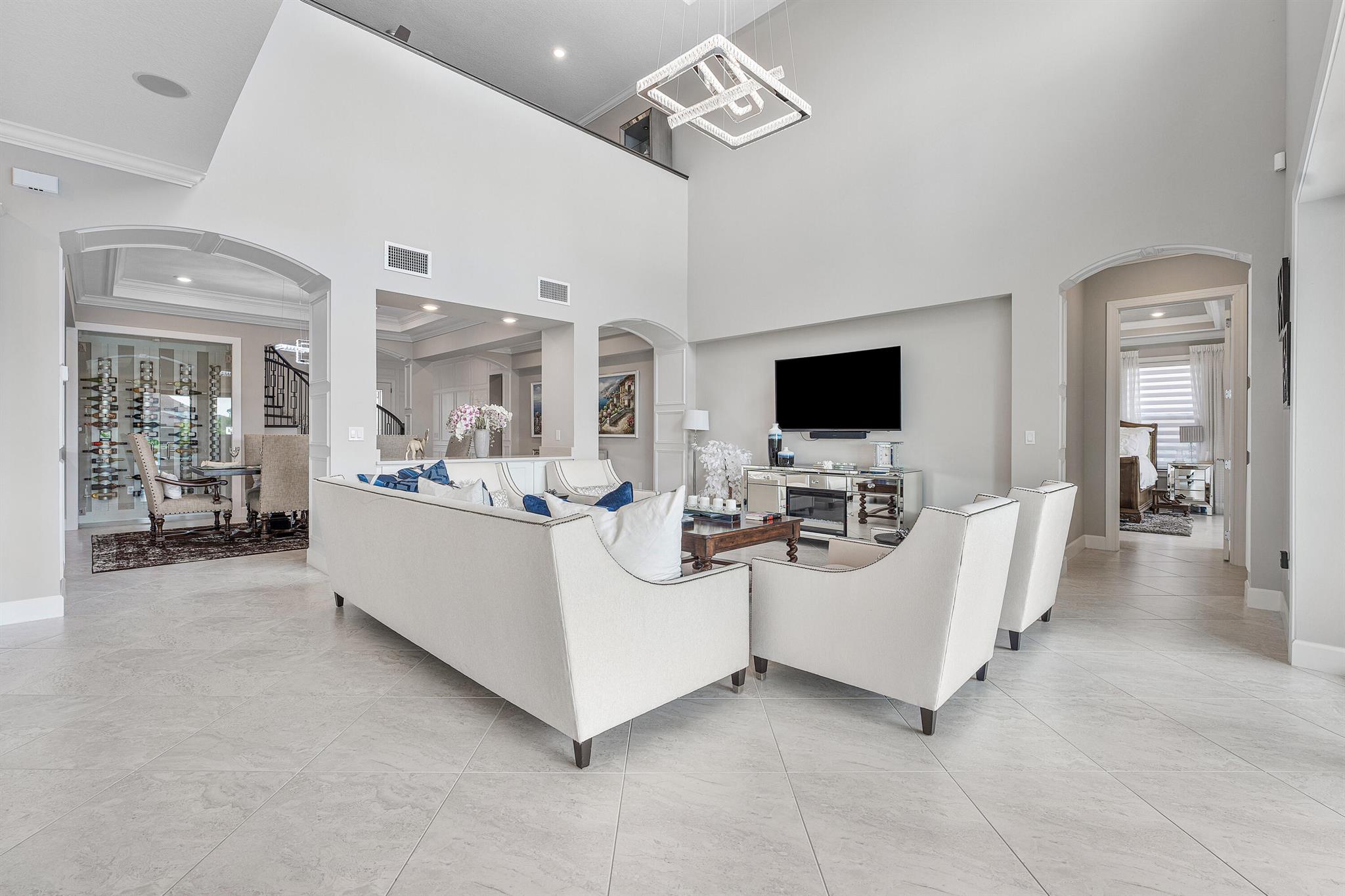 110 Echelon Crest Trail