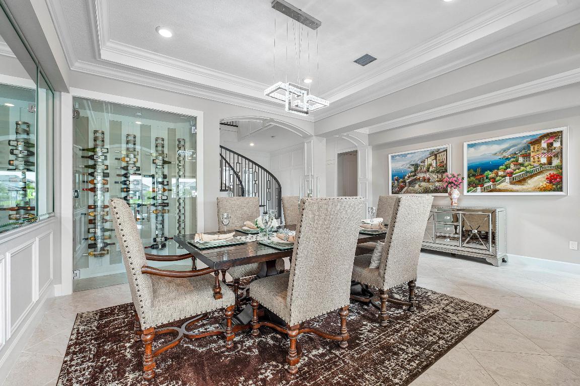 110 Echelon Crest Trail