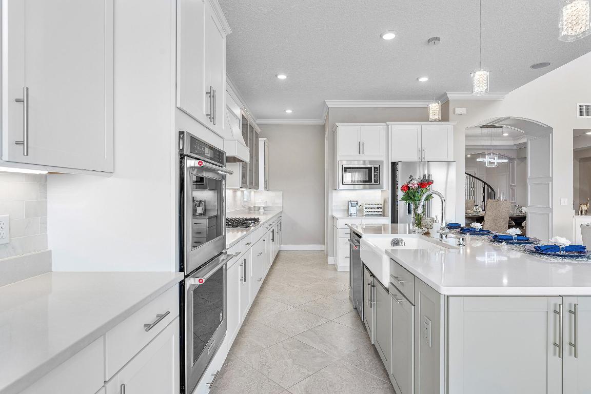 110 Echelon Crest Trail