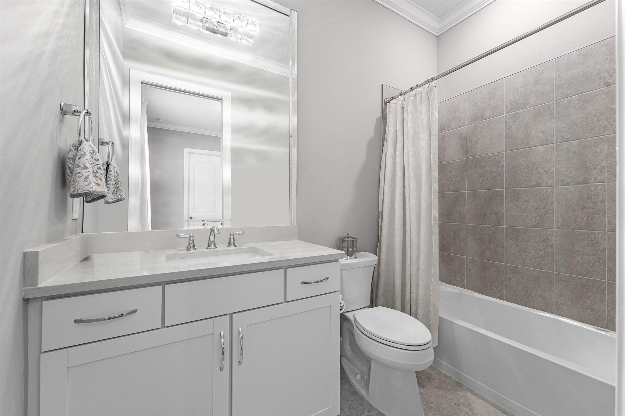 110 Echelon Crest Trail