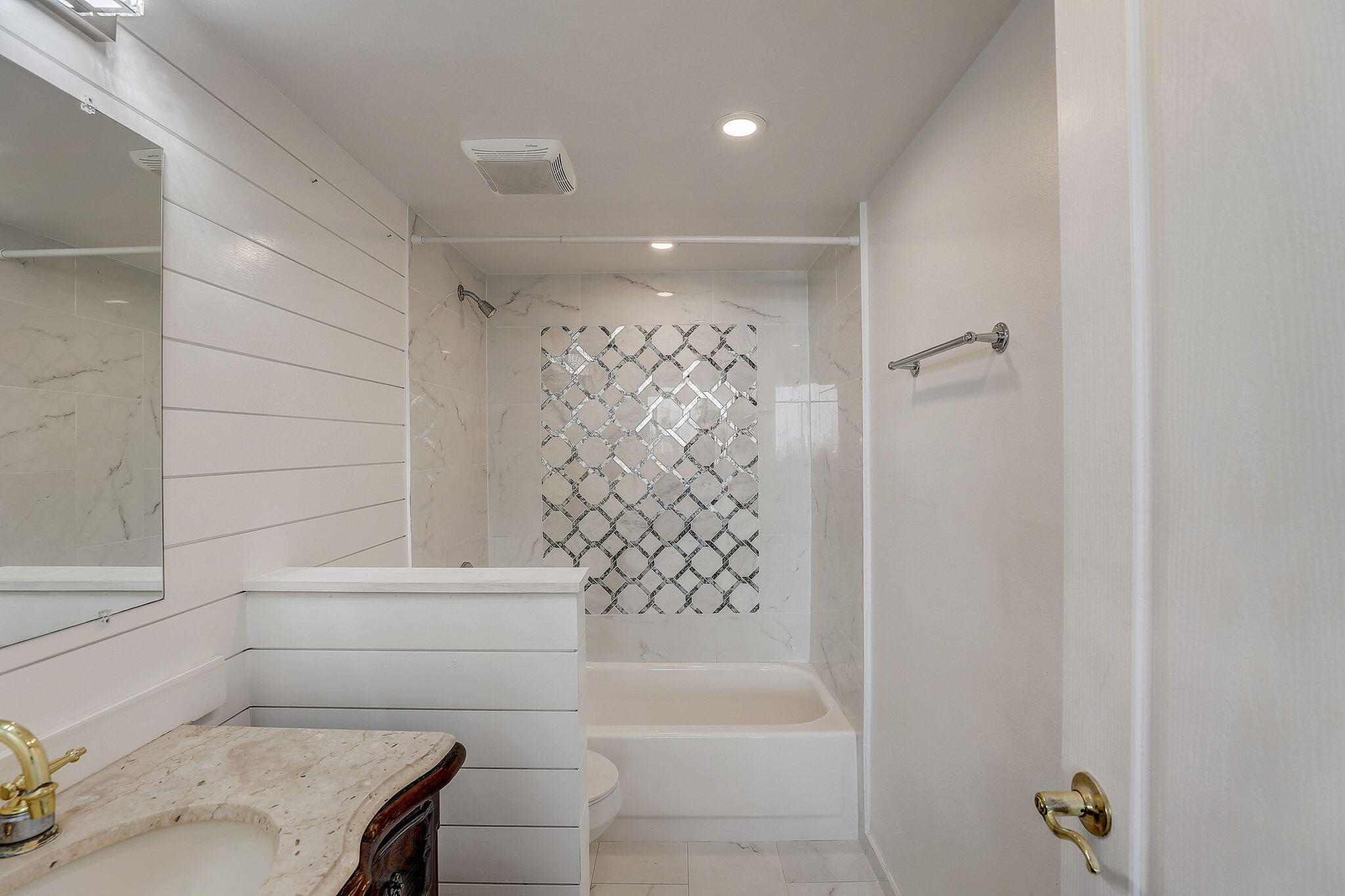 5600 N Flagler Drive 1506