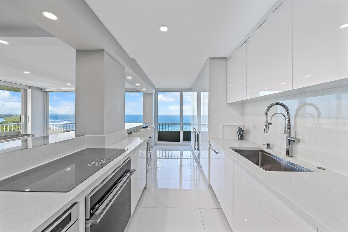 5550 N Ocean Drive 19c