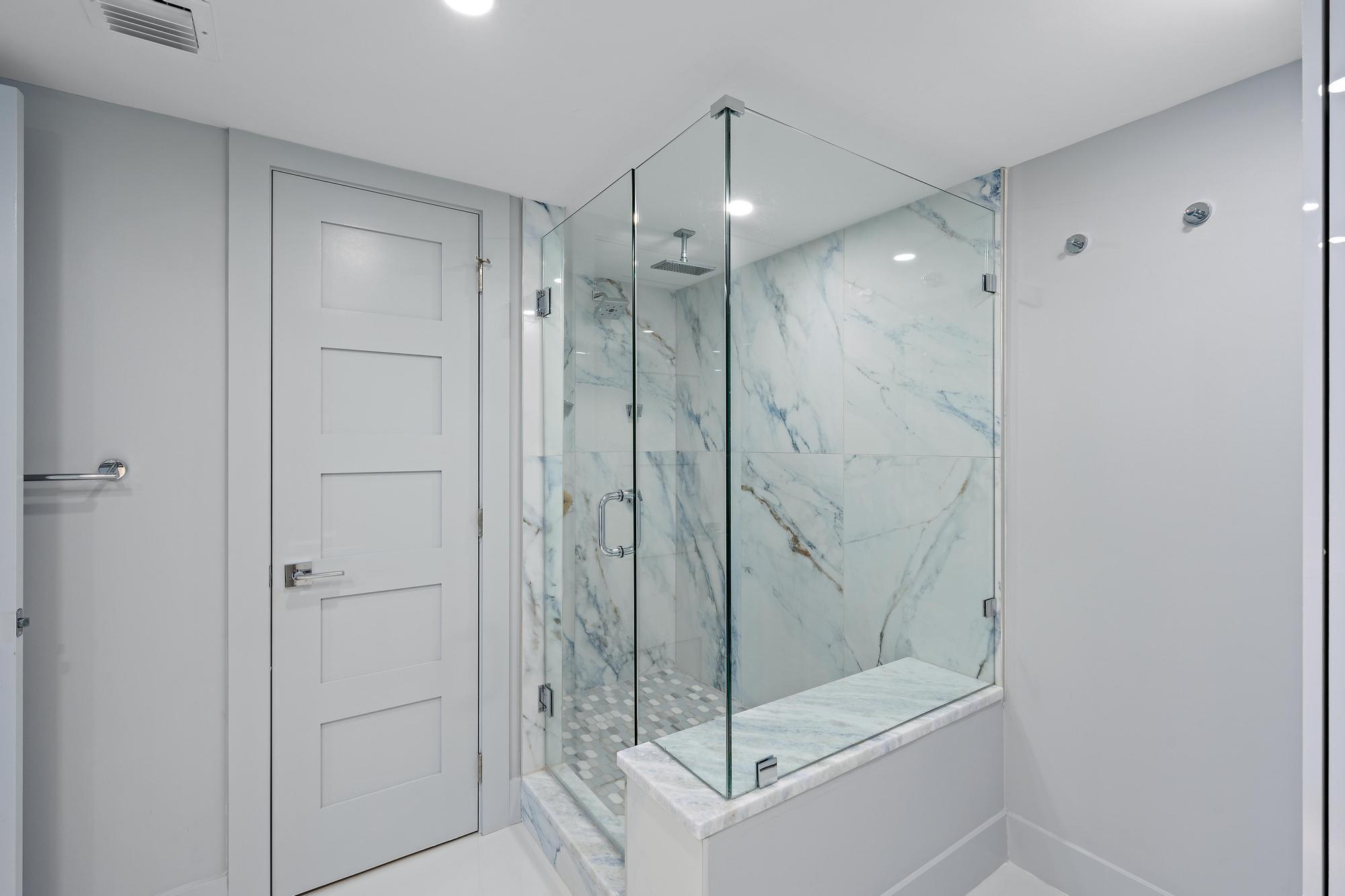 5550 N Ocean Drive 19c