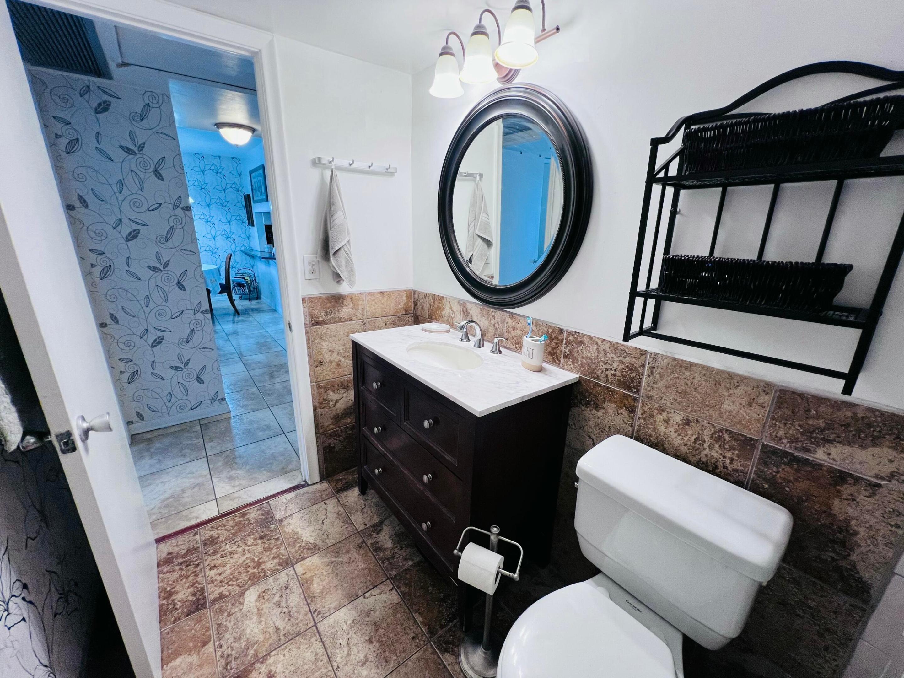 2812 S Garden Drive 202