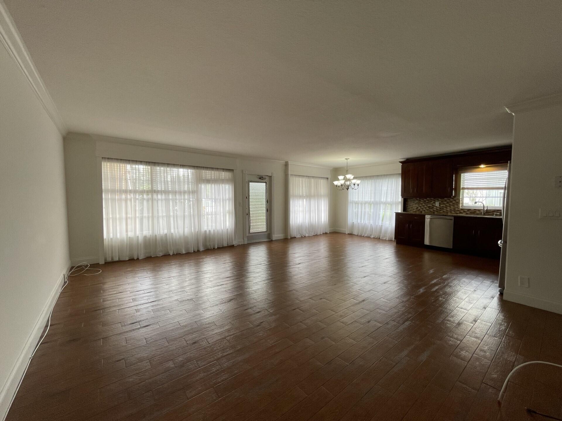 101 Wellington L