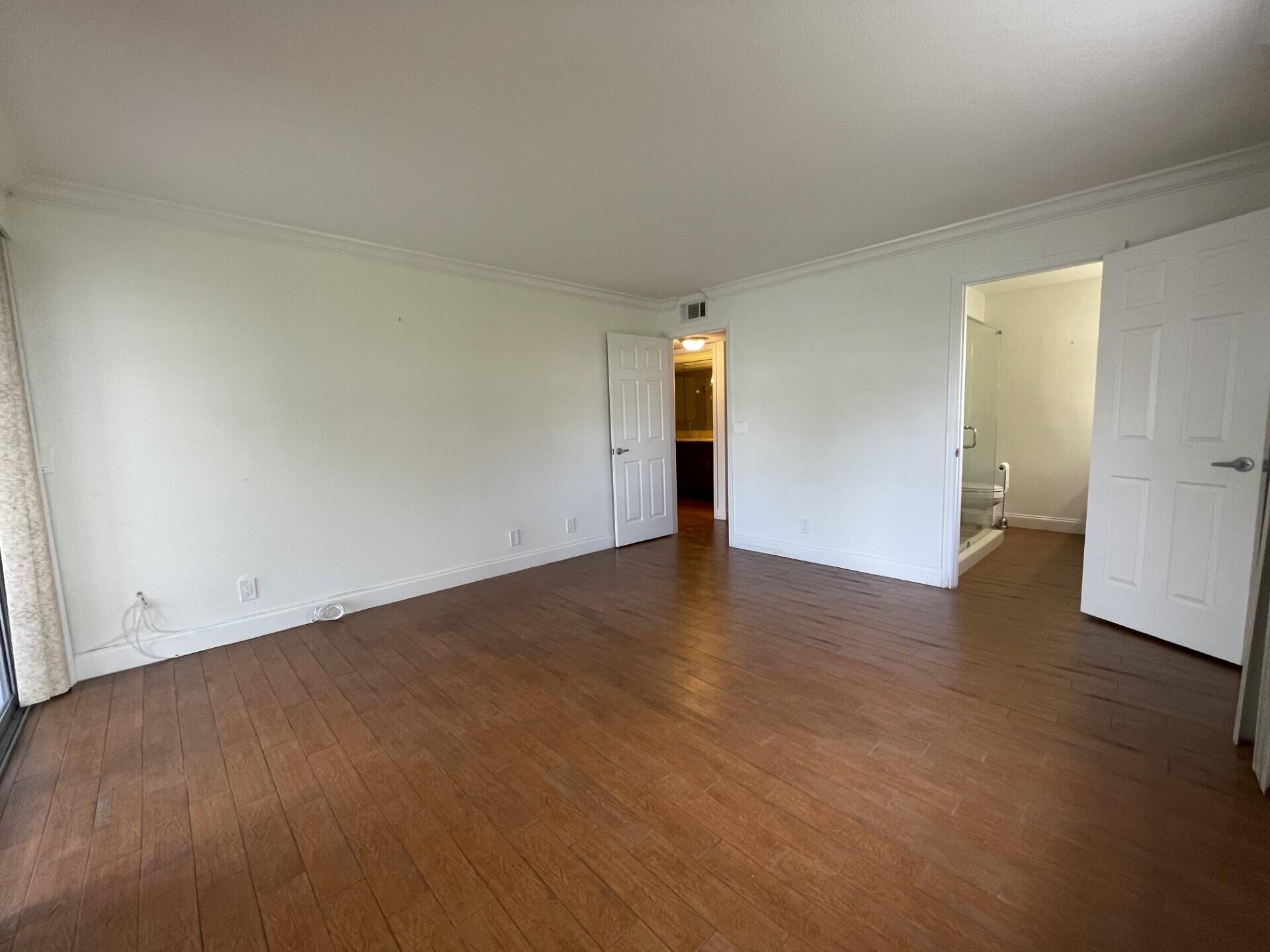 101 Wellington L